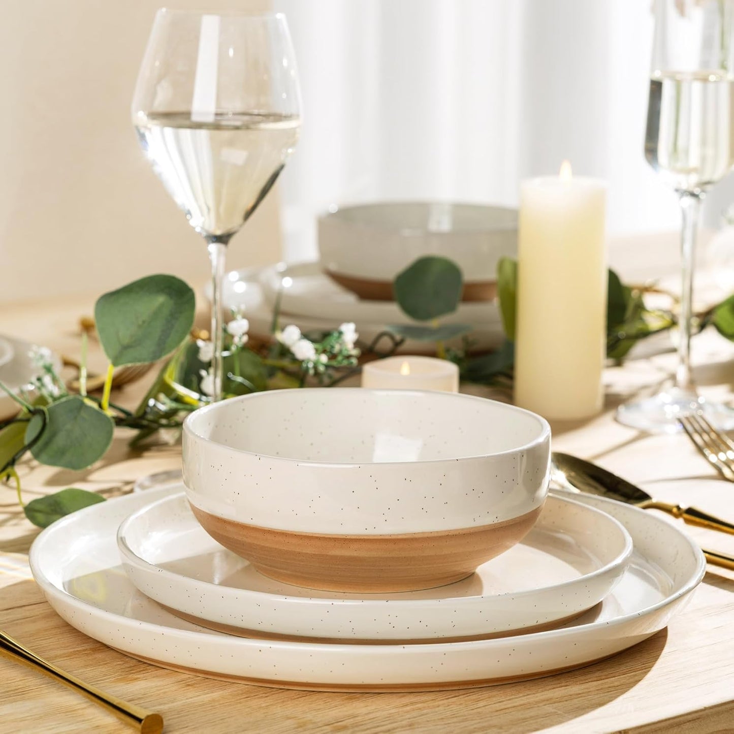 AmorArc Ceramic Dinnerware Sets with Pasta Bowls for 4, Handpainted Plates and Bowls Set with Rustic Terracotta Underside, Scratch Resistant Dishes Set, Dishwasher & Microwave Safe, 16 Pcs