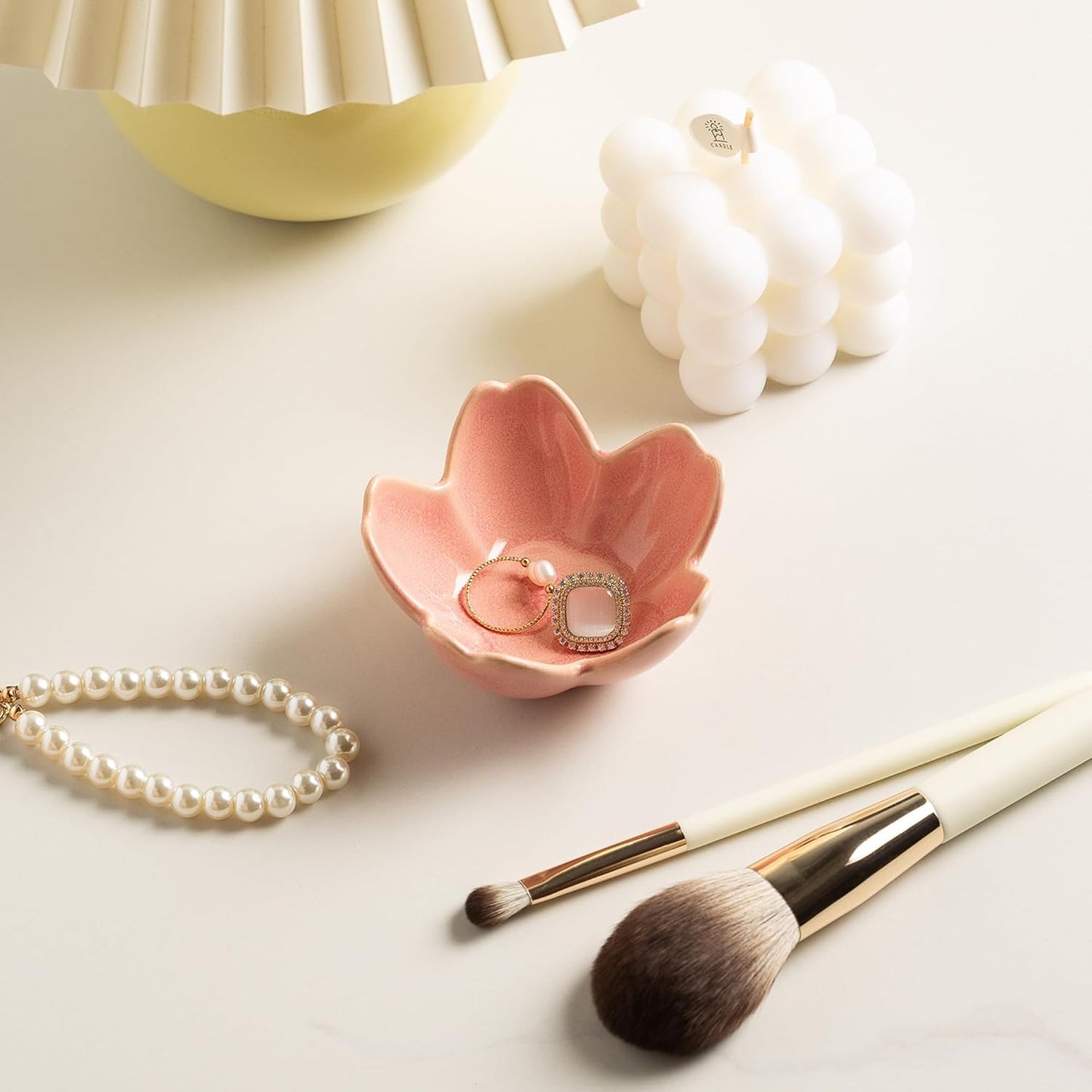 Flower Ring Holder Dish, Ceramic Jewelry Tray Dish, Small Trinket Dish, Jewelry Plate Bowl, Cute Jewlery Ring Holder Dish, Aesthetic Room Decor, Christmas Birthday Gifts for Women, 1 pack (pink)