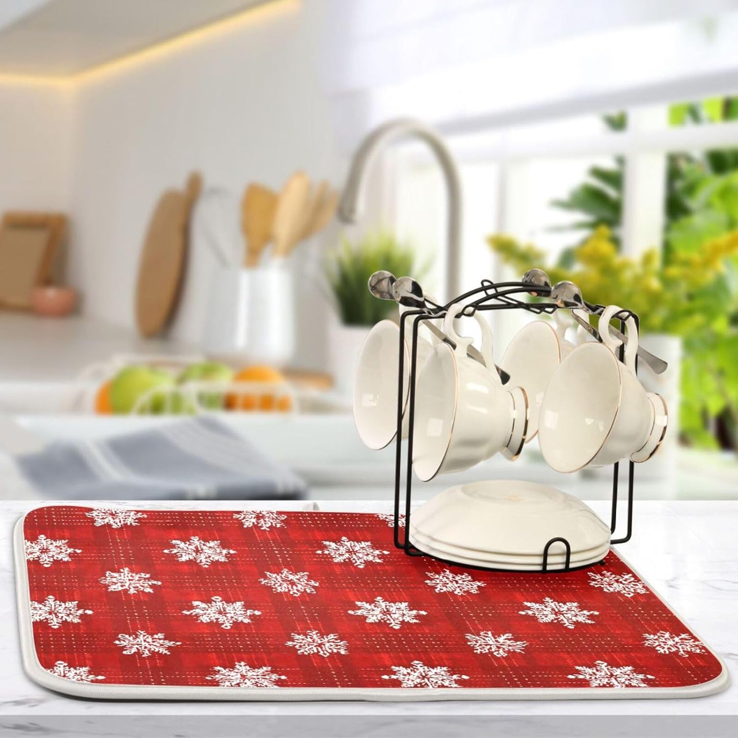 White Snowflake Pattern on Red Dish Drying Mat Super Absorbent Drying Mat 16x18 inch Large Dish Drying Mats for Kitchen Counter Dish Drying Pads Kitchen Drying Matt for Countertop