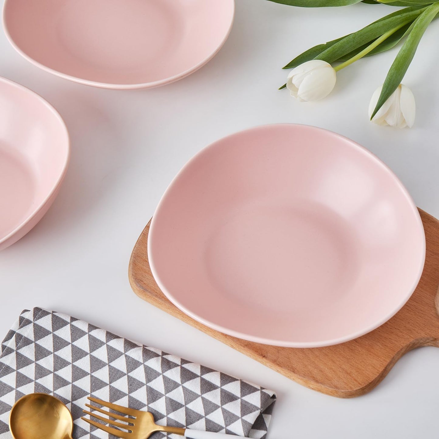 Stone Lain Delilah 8-inch Bowl 6-Piece Dish Set, Porcelain, Blush