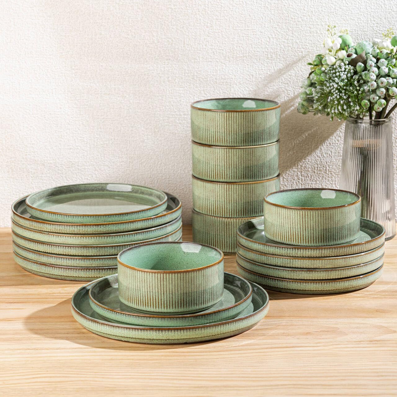 GBHOME Stoneware Dinnerware Sets for 4,Round Reactive Glaze Ceramic Plates and Bowls Set,Highly Scratch Resistant | Dishwasher & Microwave Safe Dishes Set,Service for 4(12Pcs)