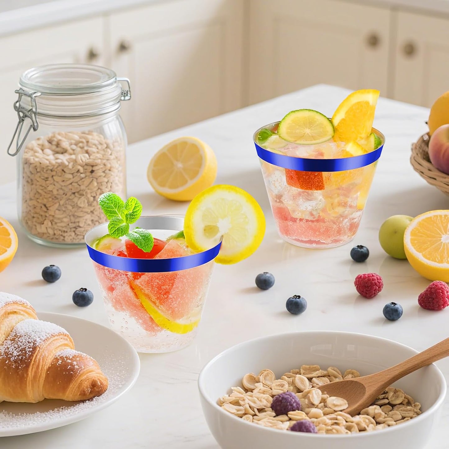 100pcs Blue and Clear Plastic Cups, 9oz Plastic Cups Blue Rimmed Disposable Cocktail Glasses Fancy Disposable Cup Drinking Tumblers Shot Cup for Wedding Party