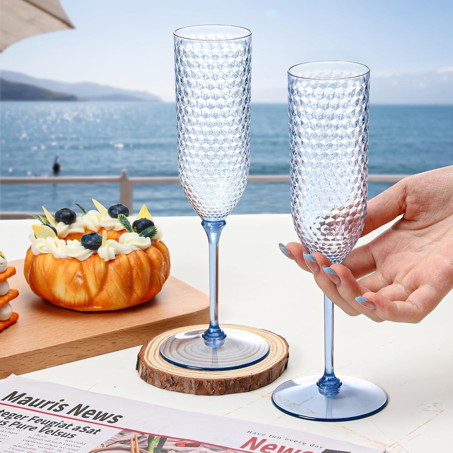 XUWAIDSGN 100 Pack Blue Detachable 2 piece Champagne Flutes 5.5 Oz Unbreakable Plastic Mimosa Disposable Champagne Glasses Drinking Cups Stemmed Reusable Wine Toasting Glasses for Wedding