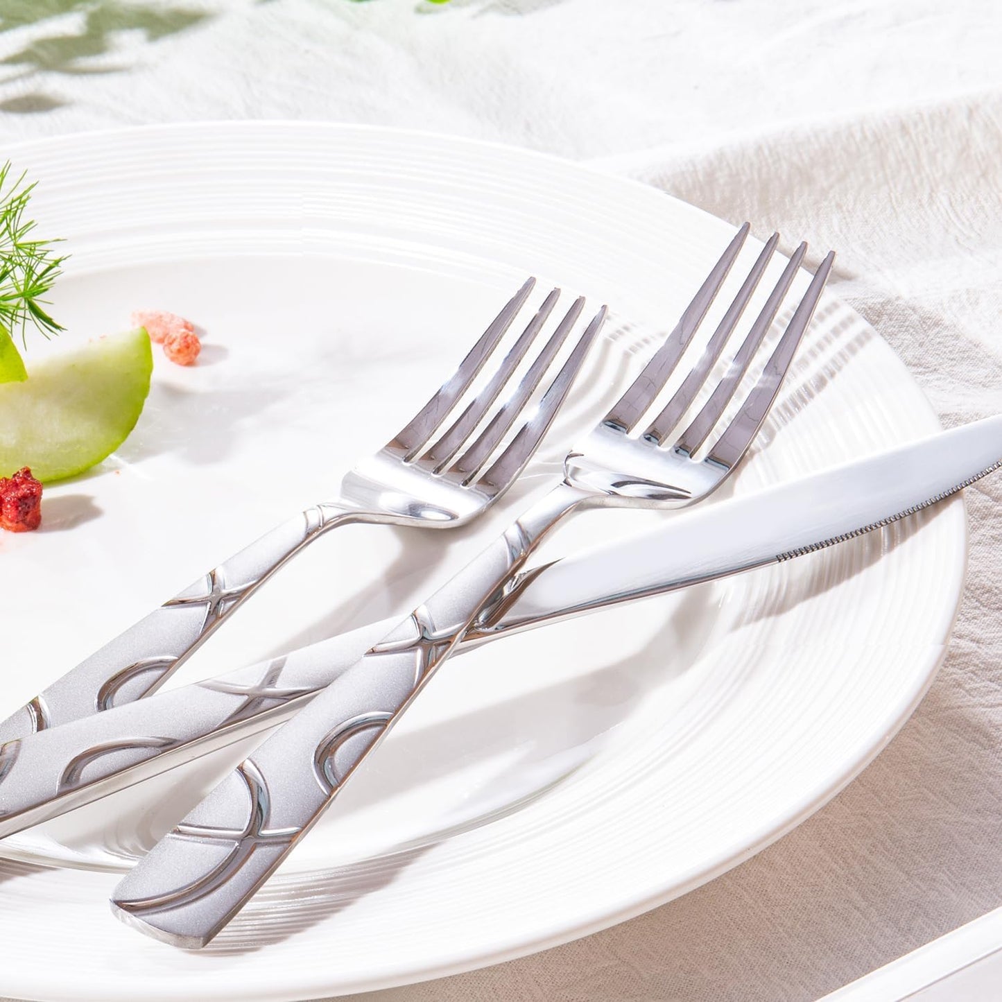 HIKAA Silverware Set, 30-piece Stainless Steel Flatware Set Cutlery Set for 6, for Kitchen, Home, Wedding, Party, Mirror Polished and Dishwasher Safe