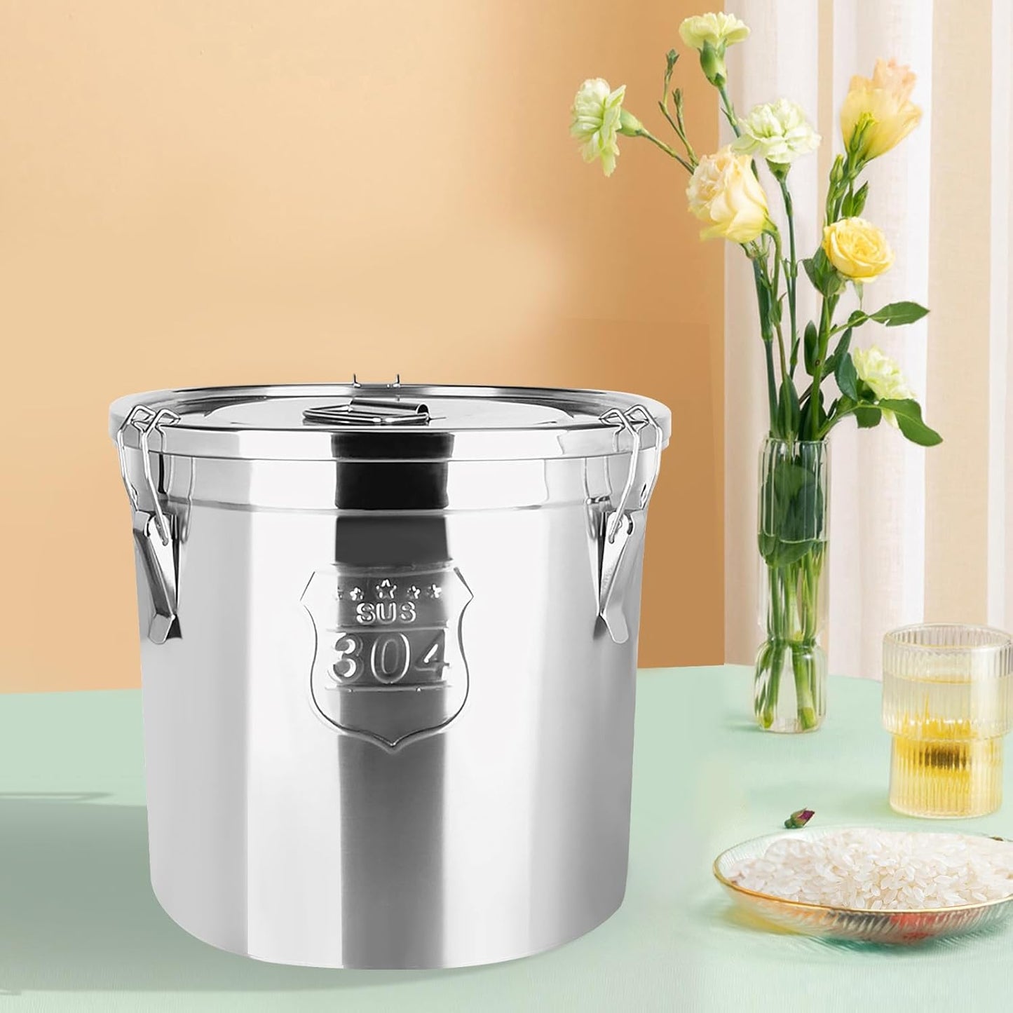 6L Stainless Steel Storage Bucket, Food Storage Containers With Lids and Sturdy Locking Clamp, 10-21lbs Metal Storage Bucket for Rice, Flour, Grain, Coffee Bean(6L)