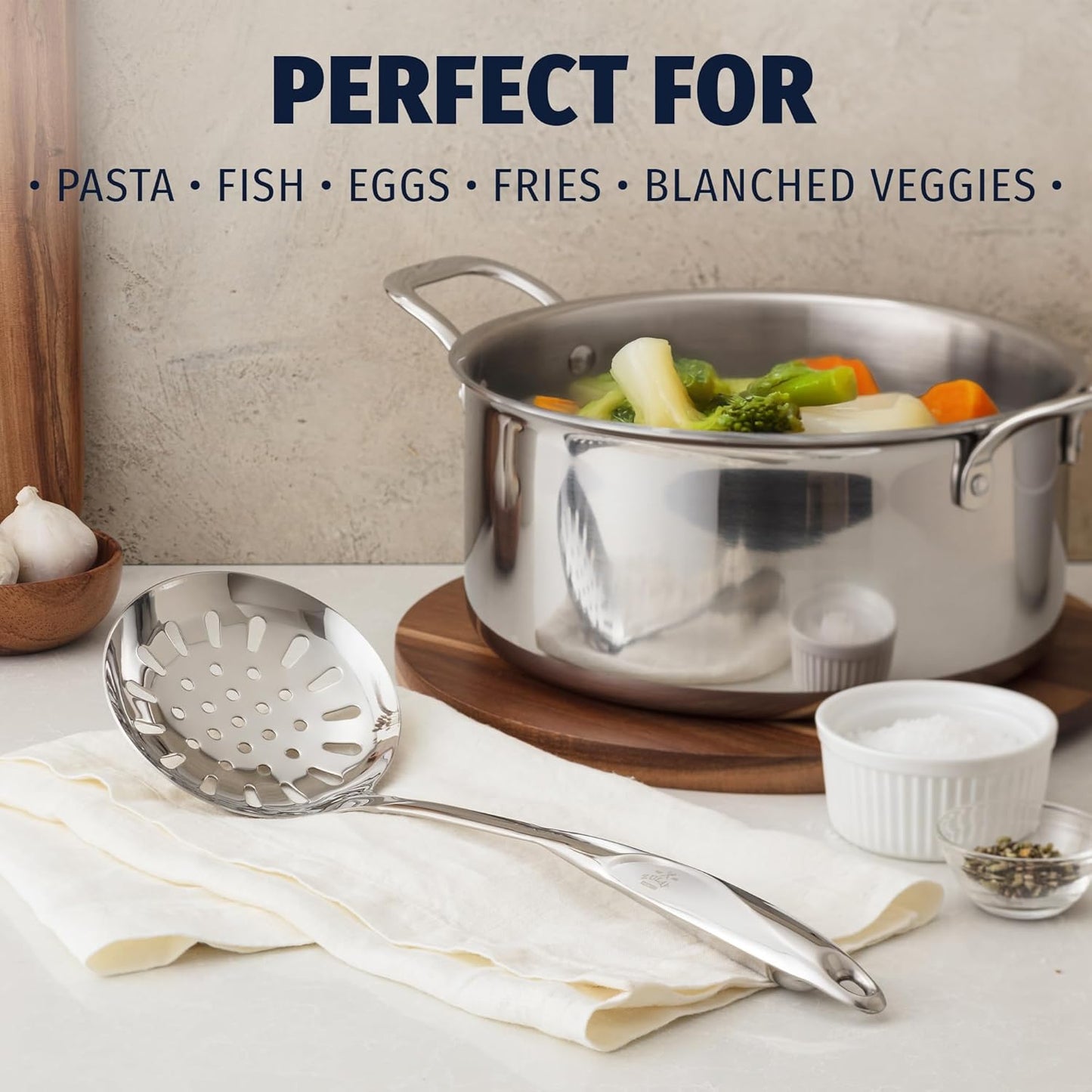 Zulay Kitchen Stainless Steel Slotted Spoon - 14.5” Large Skimmer Frying Spoon for Draining & Serving - Heat-Resistant, Rust-Proof & Dishwasher Safe Kitchen Utensil for Everyday Use