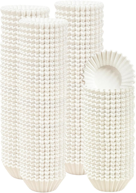 qiqee 1000 Count Mini Cupcake Liners White Muffin Liners Food Grade Baking Cups Paper No Smells（Small Size）