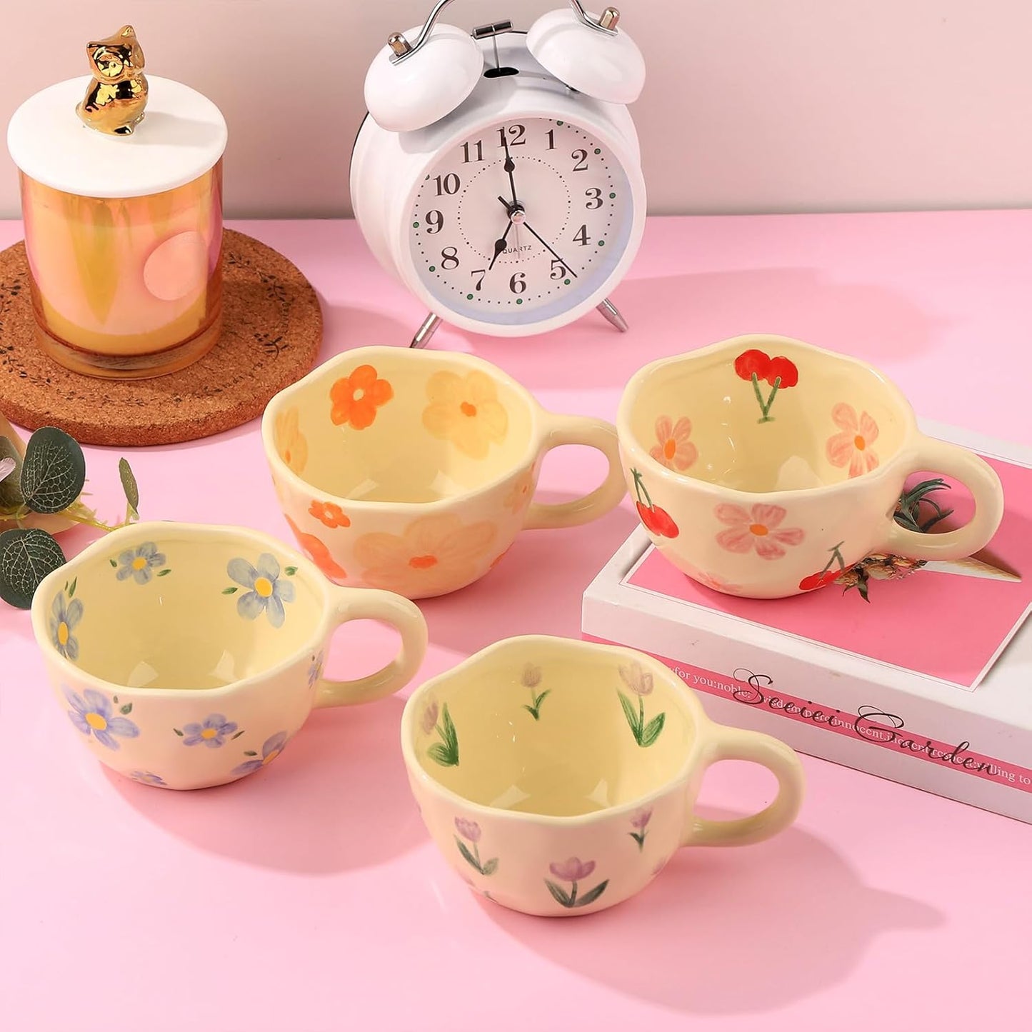 VanEnjoy Ceramic Cup, Cute Coffee Mug, Strawberry Mug, Aesthetic Coffee Mug, Retro Flower Mug, Ceramic Tea, 10oz/300ml for Tea Coffee, Milk and Oatmeal