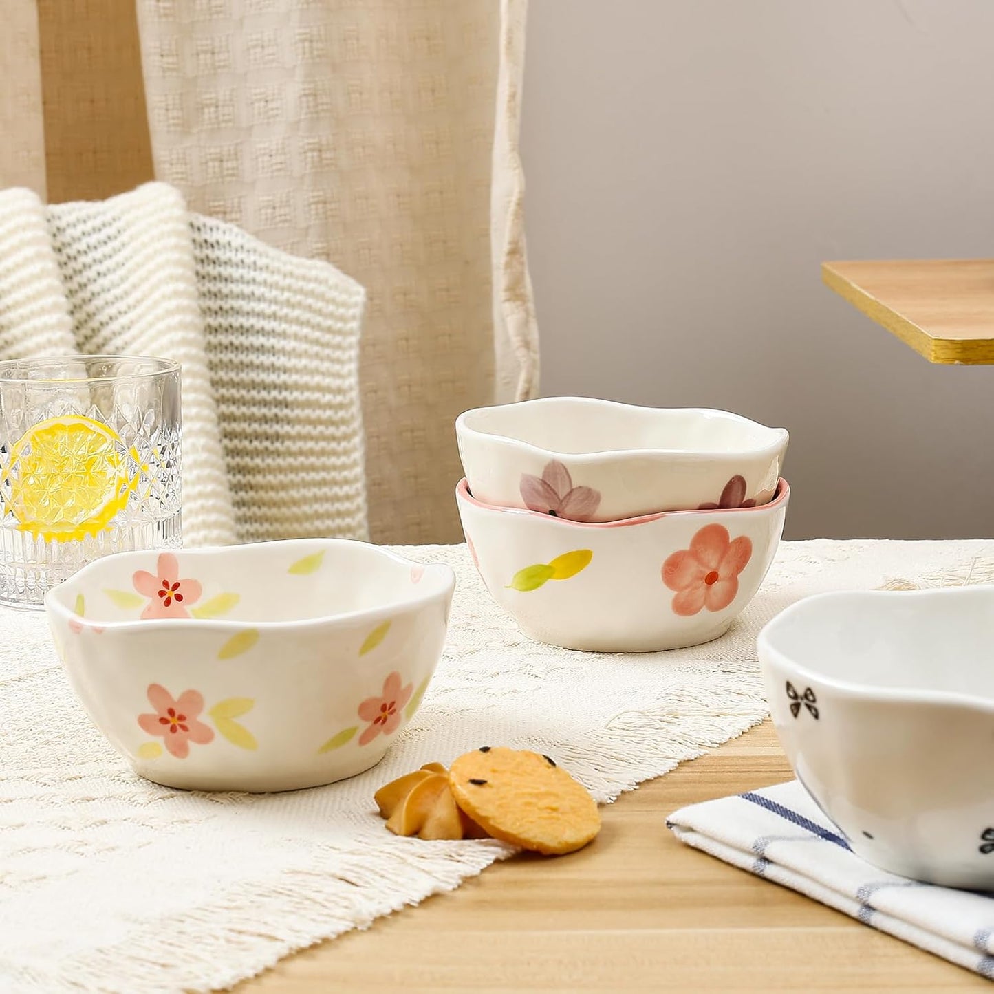 Koythin Ceramic Cereal Bowl, Cute Flowers Pattern Kitchen Bowls for Cereal, Salad, Pasta, Soup, Dessert, Serving, Home Decor, Microwave and Dishwasher Safe (Retro Pink Flower)