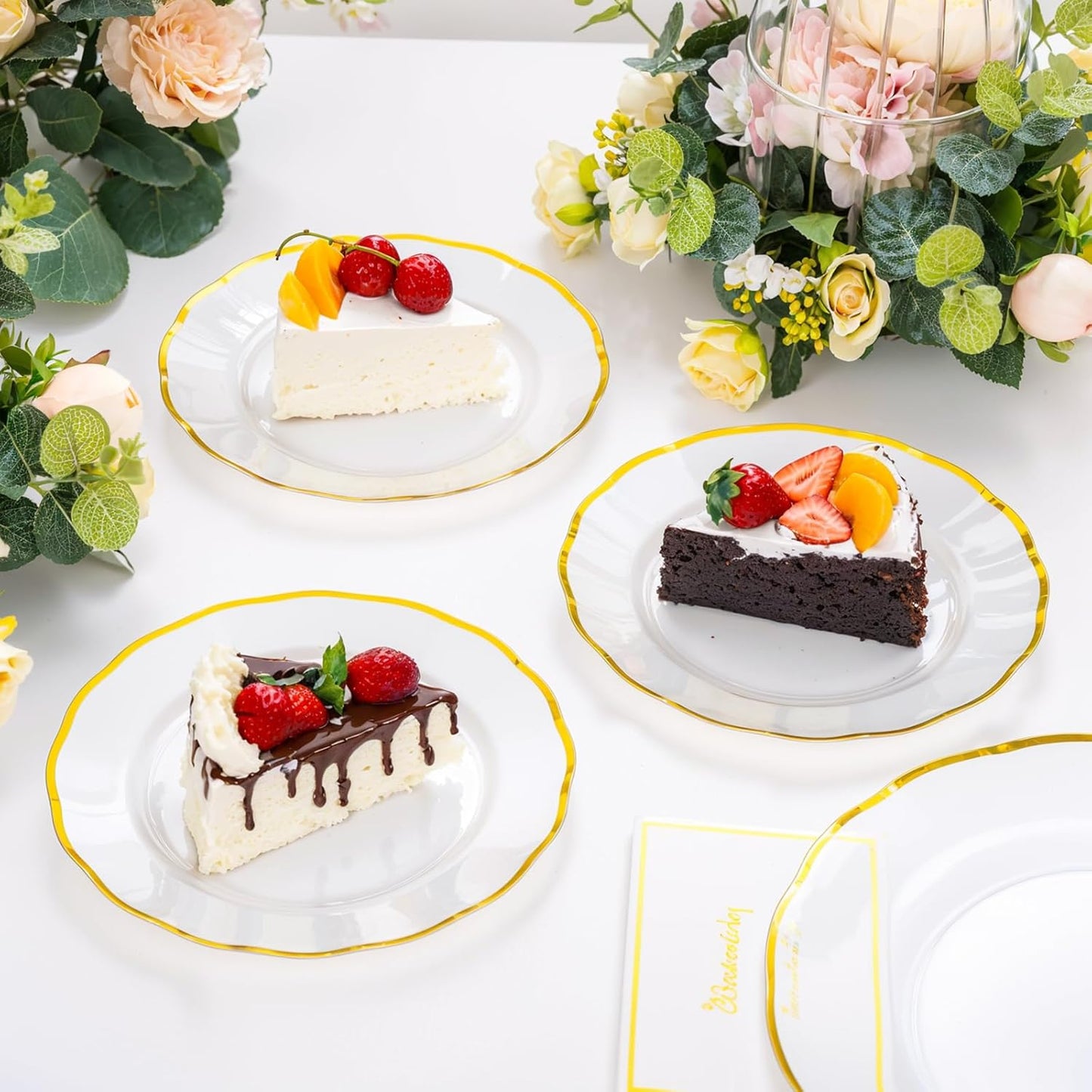 EI 150pcs Clear Plastic Plates with Gold Plastic Silverware,Disposable Plate Heavy Duty,Clear and Gold Dinnerware Set,Elegant Plates for Party,Wedding,Afternoon Tea,Birthday