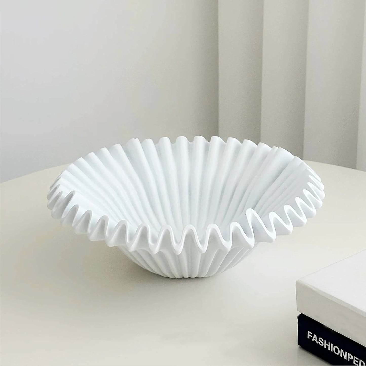 Modern Decorative Bowl with Ruffled Design, Scalloped Resin Centerpiece Bowl for Home Decor, Entryway Key Holder and Fruit Display (White)