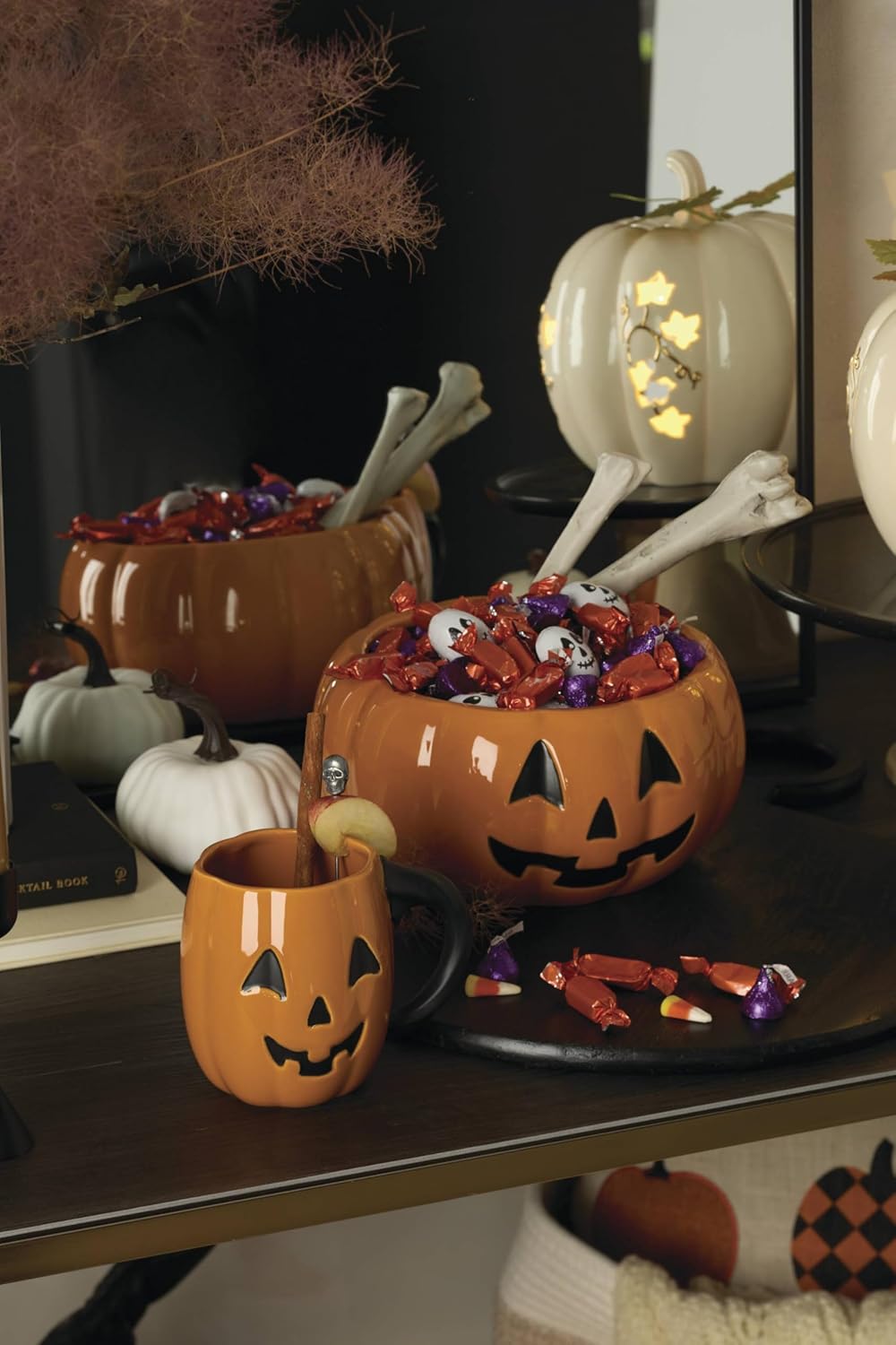 Lenox Coffee Mugs, Vintage Halloween Figural Pumpkin 20 Oz Mugs Set of 4, Porcelain, Spooky Drinkware Set, Dishwasher Safe, Microwave Safe, Halloween Decor Indoor, Pumpkin Decor (Orange/Black 4 Piece)