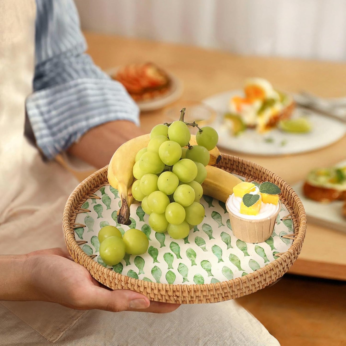 Round Rattan Tray with Mother of Pearl Inlay, Rattan Serving Tray for Coffee, Bread, Fruits, Decorative Wicker Tray for Table Decor, Home Decor, Kitchen Island Decor (Round Green Fish, 11.8")