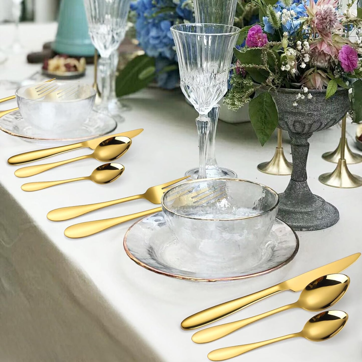 Gold Silverware Set for 8 Stainless Steel Flatware 40 Pieces Forks Knives and Spoons Heavy Utensils Thick Handle for Restaurant Parties Formal Occasions Everyday Use