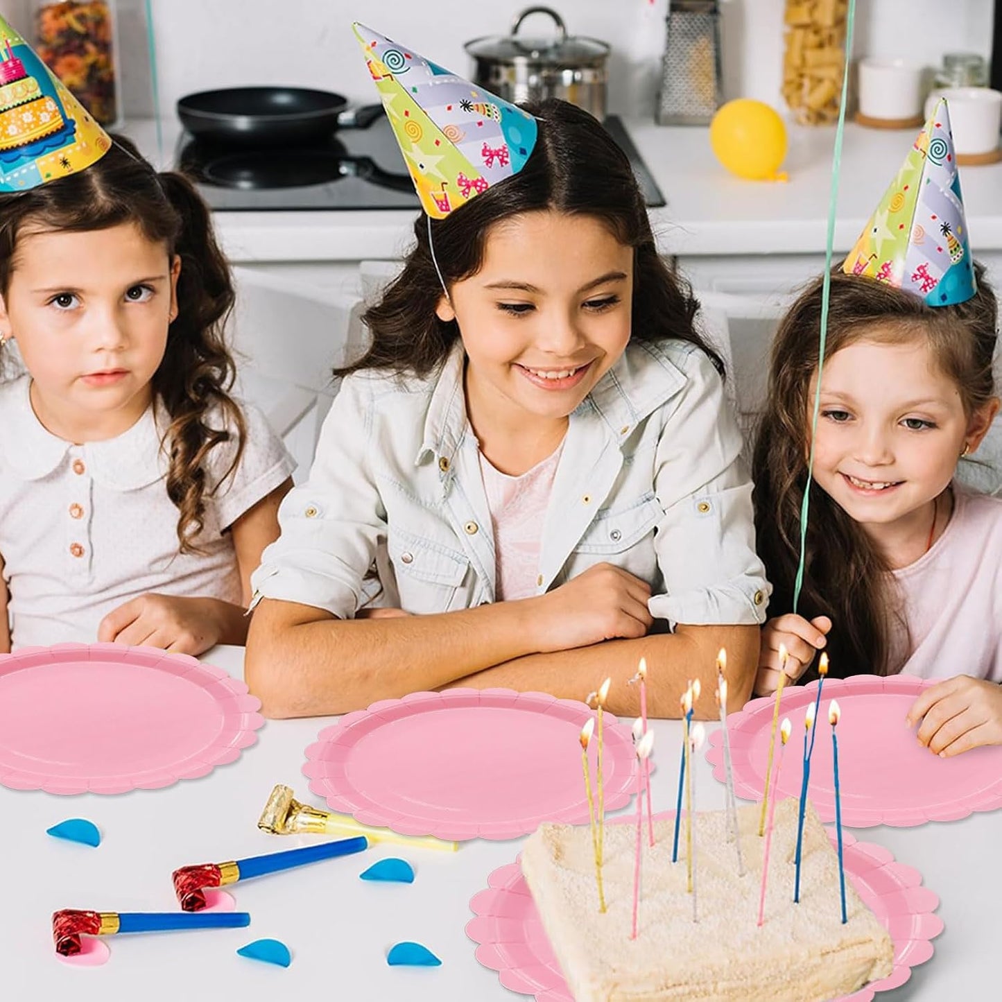 50Pcs Light Pink Paper Plates Pink Party Supplies 9 Inch Disposable Dessert Plates Birthday Party Plates for Valentines Tea Party Baby Shower Wedding Graduation Picnic BBQ