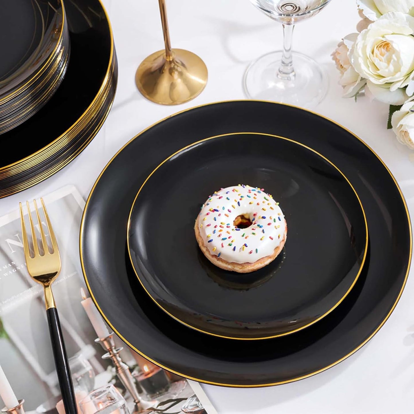 DaYammi 150Pcs Black Plastic Plates with Gold Silverware,Black Disposable Plates Set Included 30 Dinner Plate,30 Dessert plate,30 Knives,30 Forks,30 Spoons,black and gold plates for Halloween Party