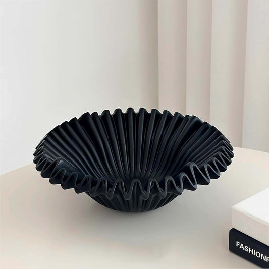 Modern Decorative Bowl with Ruffled Design, Scalloped Resin Centerpiece Bowl for Home Decor, Entryway Key Holder and Fruit Display (Black)