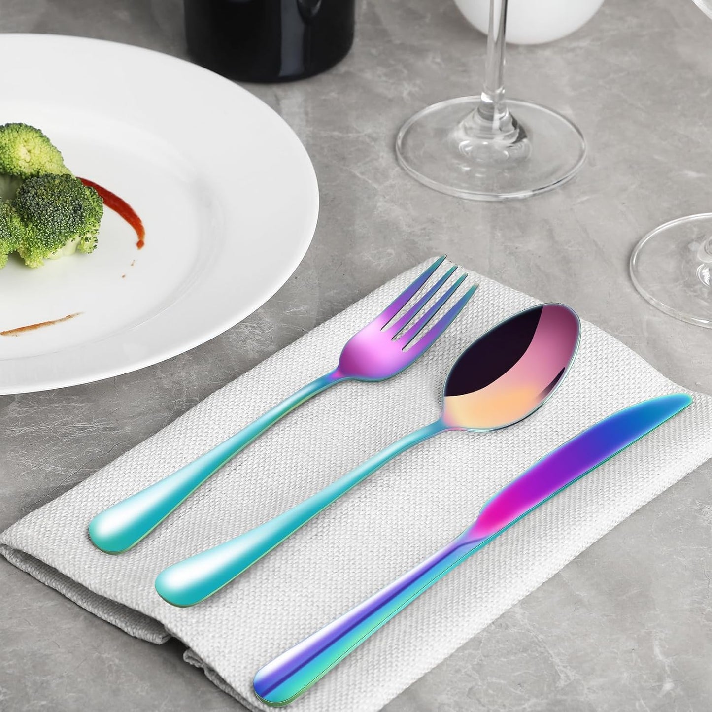 30 Piece Silverware Set, Flatware Cutlery Set for 6, 18/0 Stainless Steel Silverware, Durable Home Kitchen Eating Tableware Set,Restaurant, Wedding, Party,Dishwasher Safe