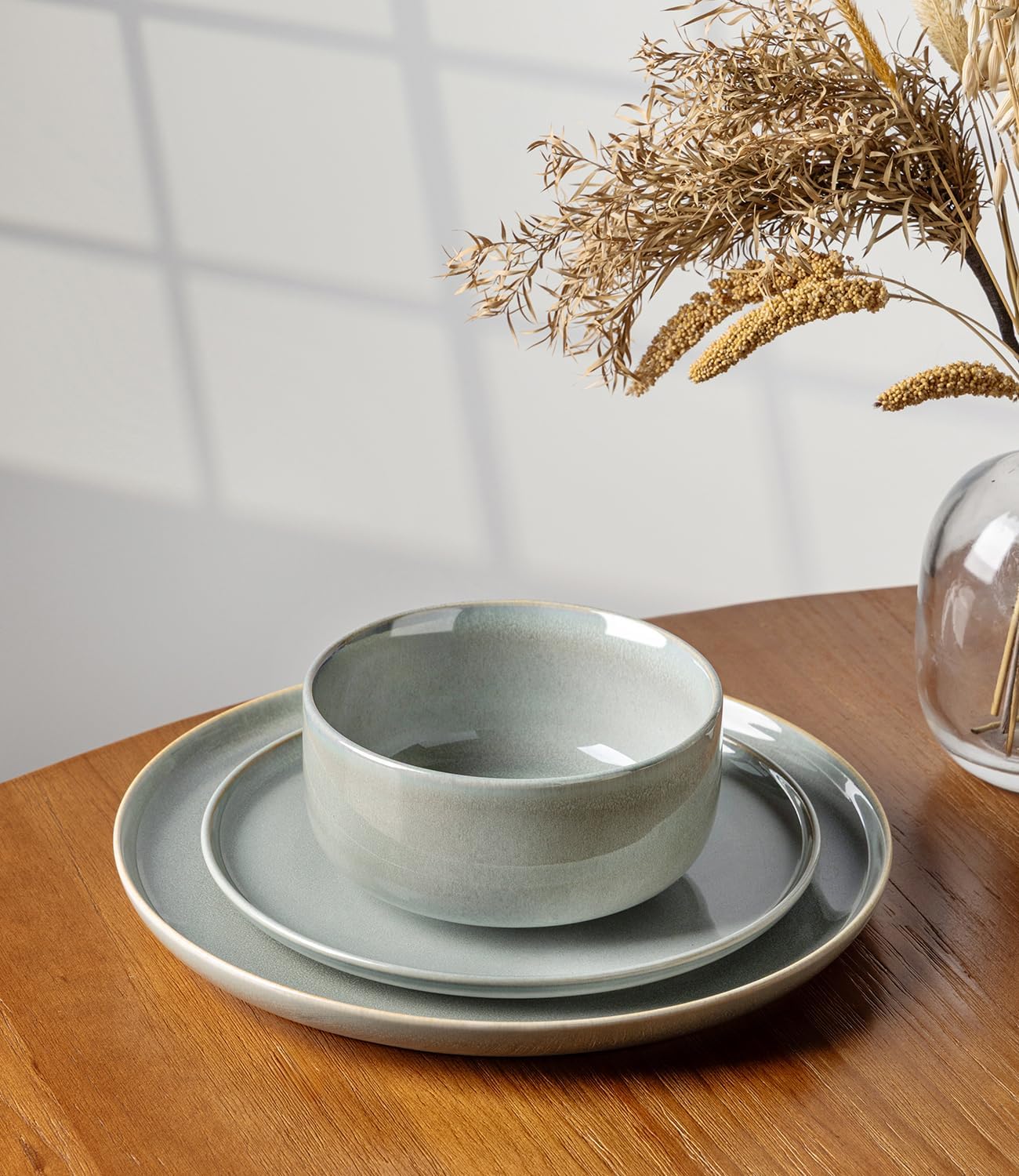 TheTerra Ceramic Dinnerware Sets for 4, 12 Pieces Handmade Reactive Glaze Plates and Bowls Set, Scratch Resistant Dish Set, Oven & Microwave & Dishwasher Safe, Sea Foam