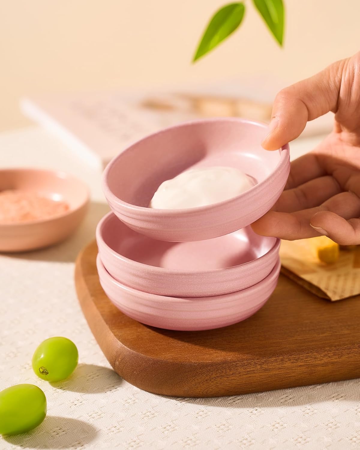 famiware Pluto Soy Sauce Dishes of 6, 3 oz Dipping Sauce Cups/Bowls/Dishes for Kitchen, Ceramic Small Bowls for Side Dish, Appetizers, Snacks, and Sushi, Reactive Glaze, Light Pink
