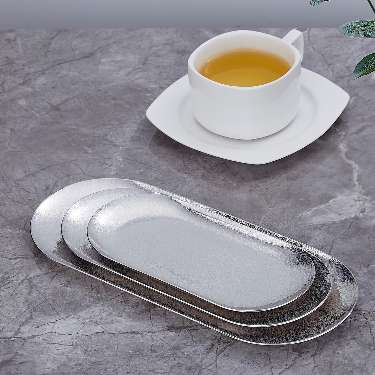 8.5X3.7 inch ellipse Appetizer Plates,thick stainless steel Dinner Plates, Pasta Dessert Plates for Sushi, Fruit oven/Dishwasher Safe, Set of 4,silver