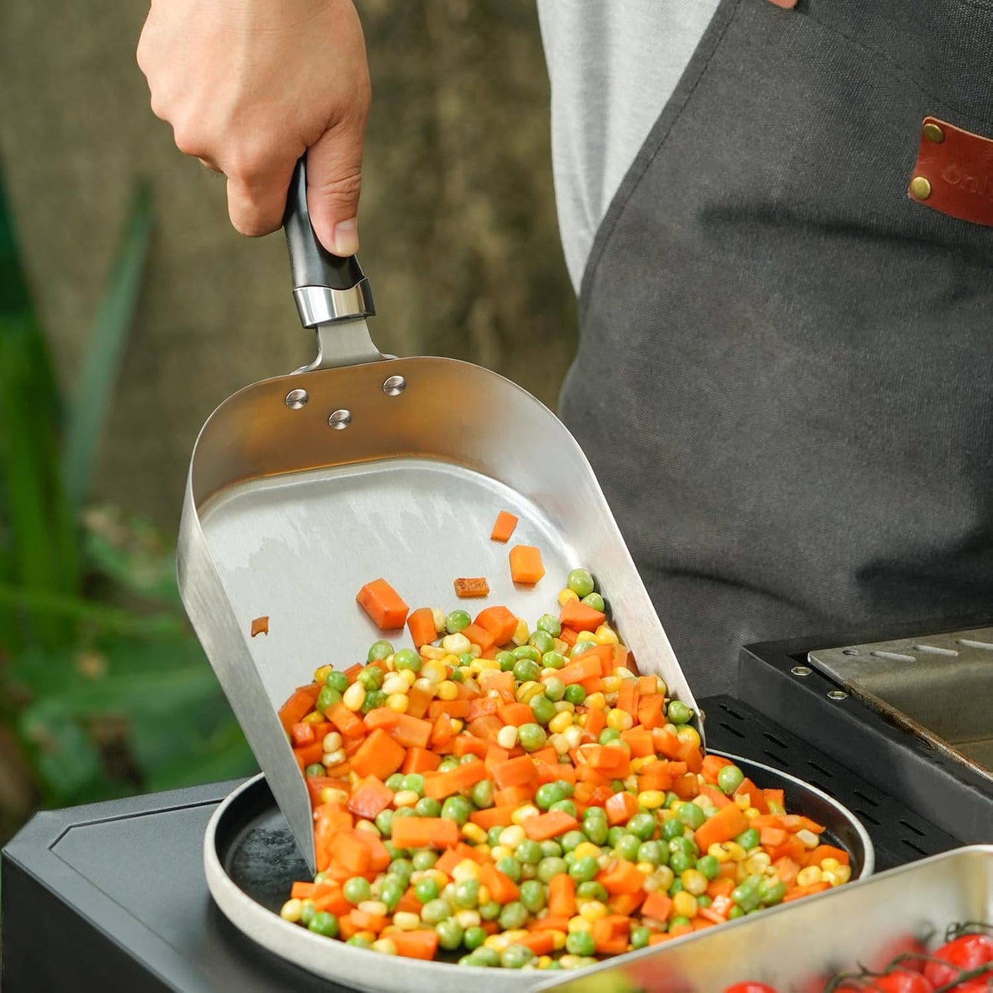 onlyfire Stainless Steel Grill Scoop Griddle Spatula for Flat Top, Large Food Mover Smash Burger Shovel Grilling Accessories for Stiring Fry, Cooking and Moving Food, 7“