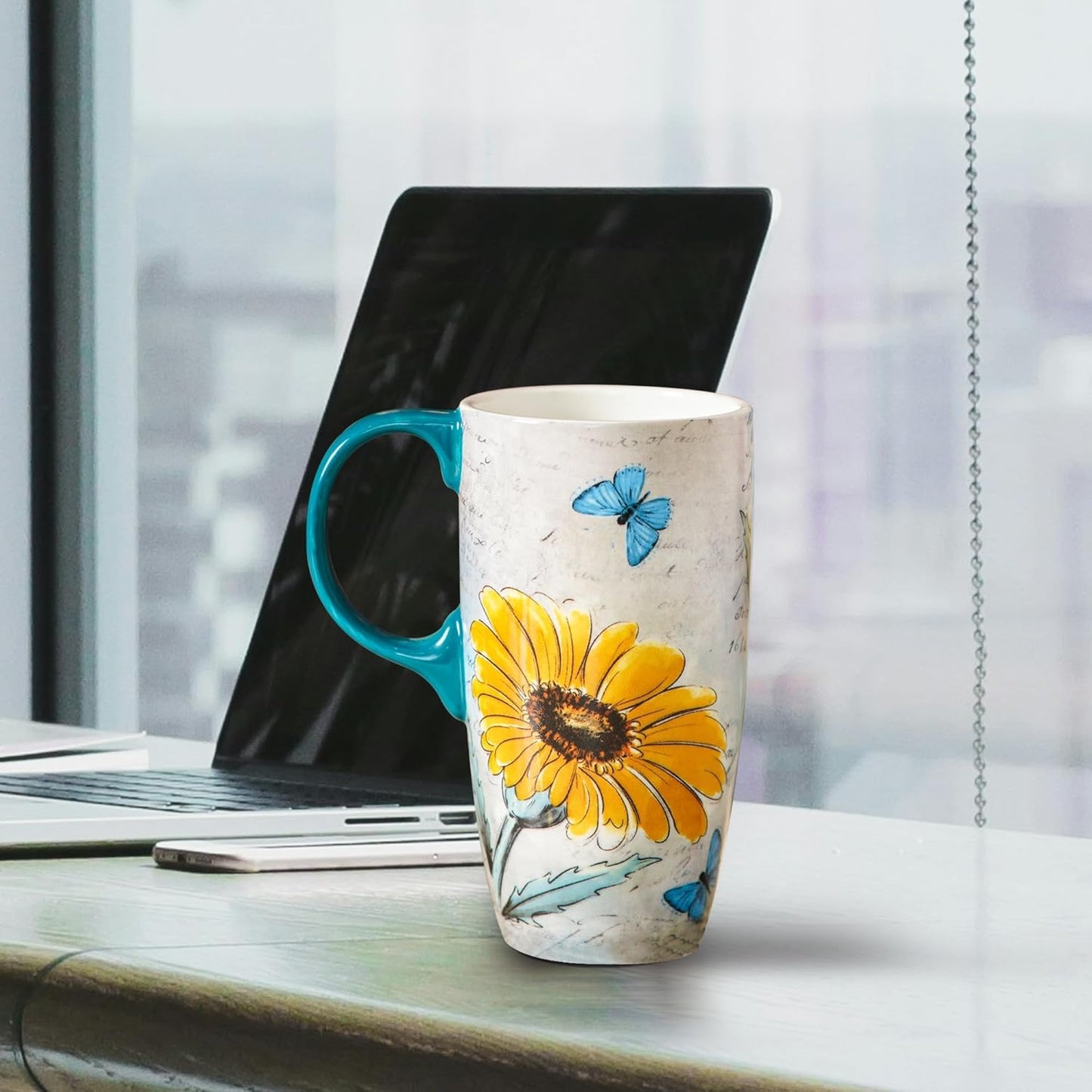 Topadorn 17 Oz Ceramic Travel Mug with Handle, Splash-Resistant Slider Lid, Suitable for Coffee and Tea, Microwave & Dishwasher Safe, Flowers & Butterflies