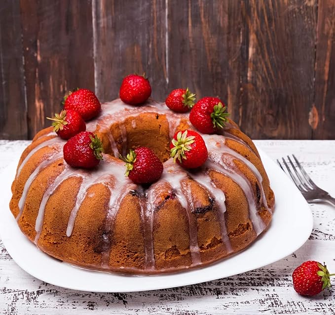 Kenond 9.5 Inch Silicone Cake Pans, Non-stick Fluted Cake Pan with Sturdy Handle, Cake Baking Molds, Perfect Bakeware for Cake, Jello, Gelatin, Bread, Para Gelatinas (Red)