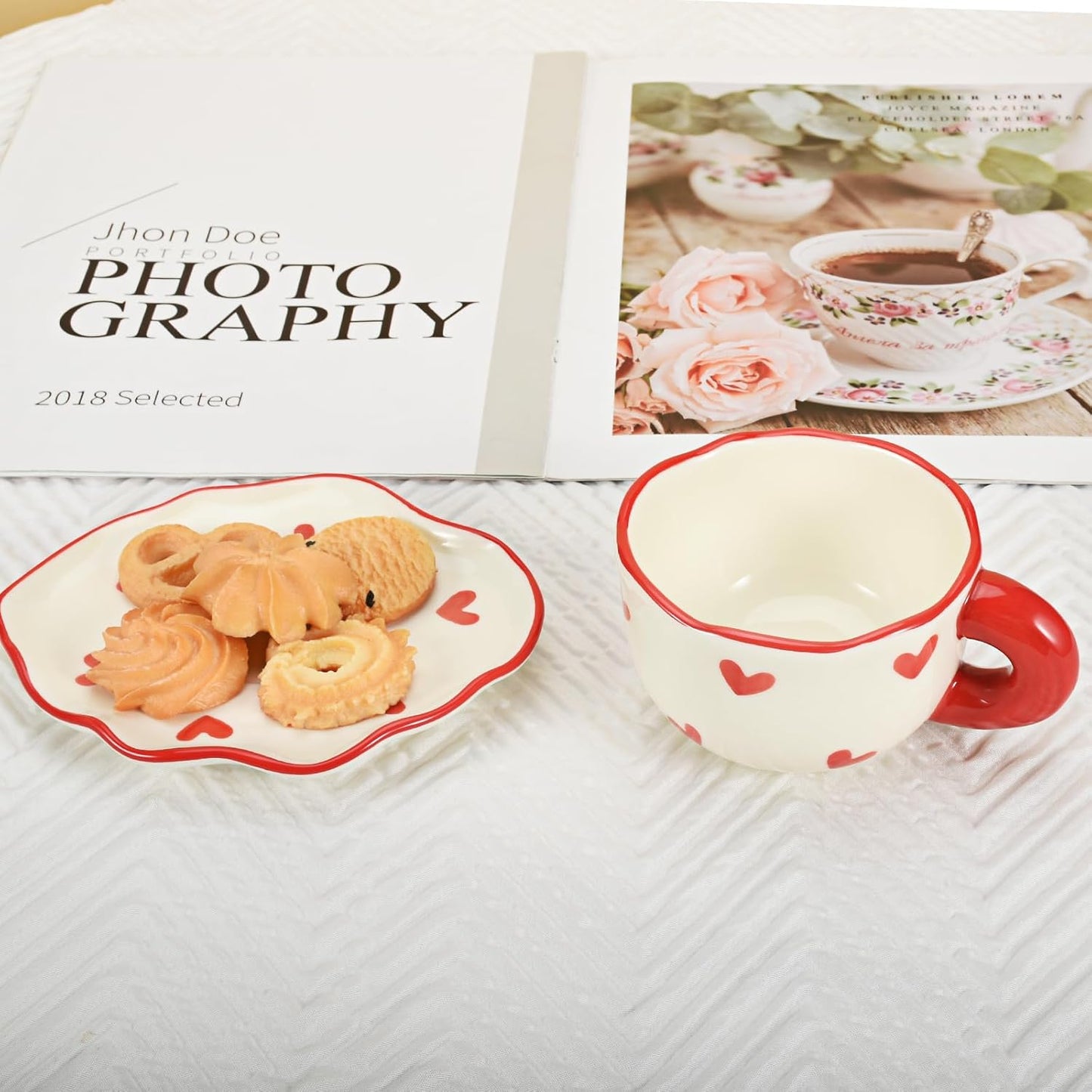 Koythin Ceramic Coffee Mug Saucer Set, Cute Creative Cup with Heart Pattern Saucer Design for Office and Home, Dishwasher and Microwave Safe, 6 oz/180 ml for Latte Tea Milk (Red Heart)