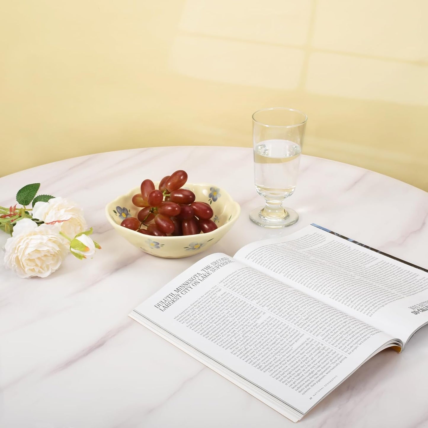 Koythin Salad Bowls Set of 2, Cute Blue Flower Ceramic Bowls, Cream Yellow Serving Bowl for Pasta, Cereal, Fruit, Soup, Rice, Dishwasher and Microwave Safe (Blue Flower Set of 2)