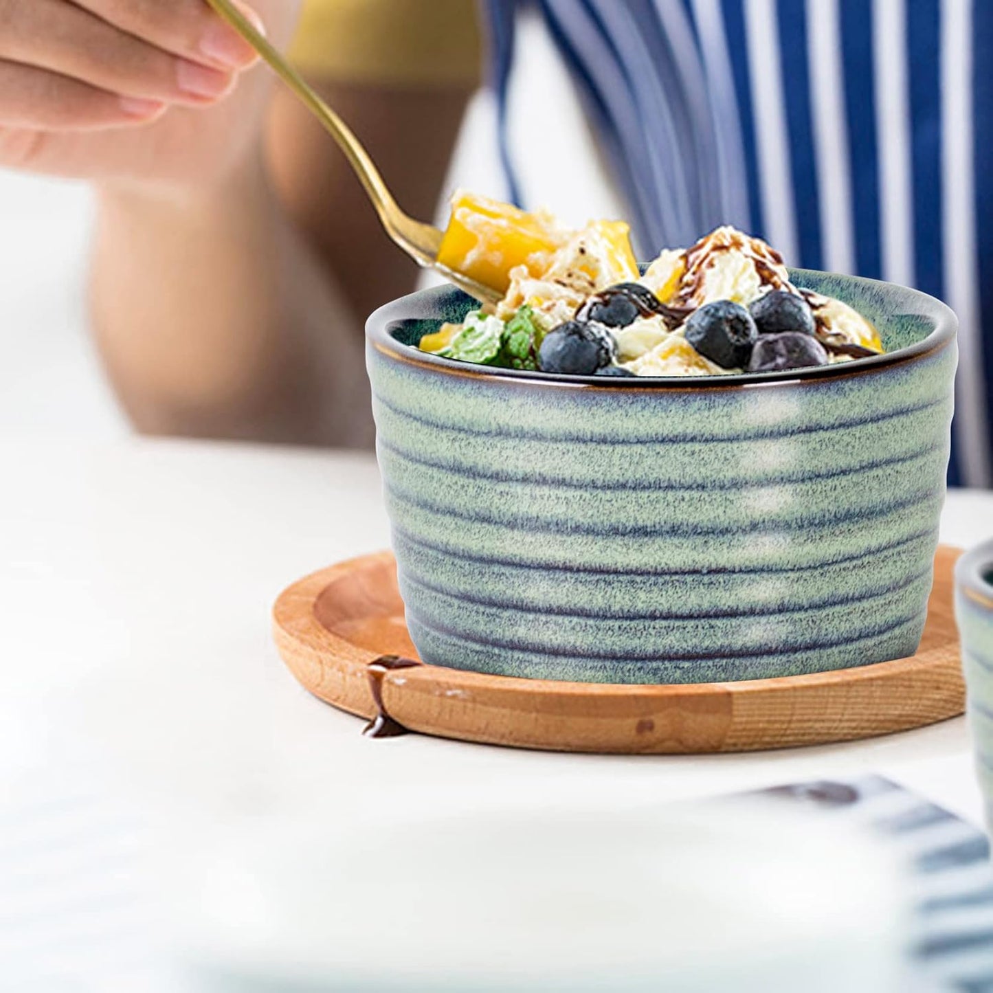 UNICASA Ramekin Set of 4, UNICASA 8 oz Creme Brulee Ramekins, Oven Safe Baking Set for Custard, Pudding, Souffle Cups, Reactive Green