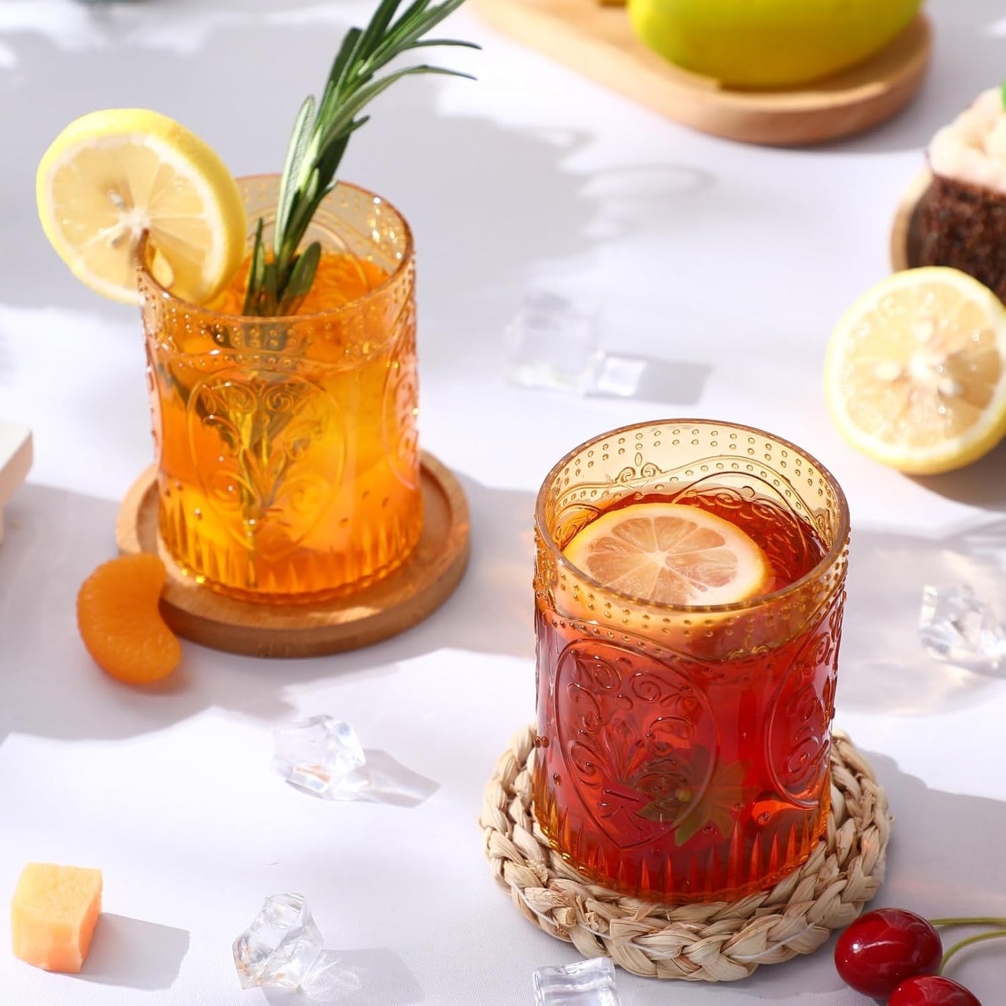 24 Plastic Vintage Drinking Glasses 8.5oz Stemless Retro Embossed Wine Glasses Shatterproof Reusable Cups for Baby Shower Wedding Reception Grand Event Party (Yellow)