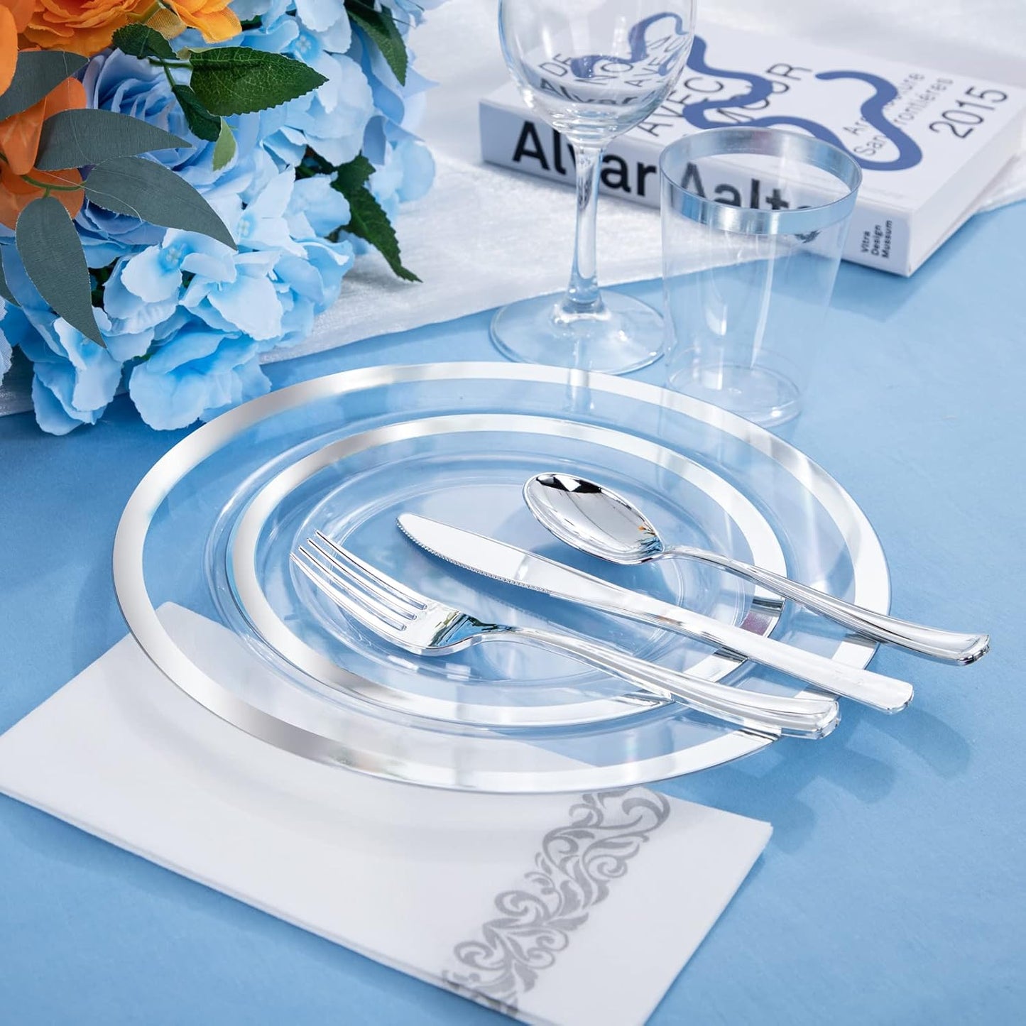 YOUBET 175PCS Clear Plastic Plates with Silver Rim include -Disposable Silver Plstic Plates Includes 50 Silvery Plastic Plate, 25Forks, 25Knives, 25Spoons, 25Cups, 25Napkins for Wedding & Party
