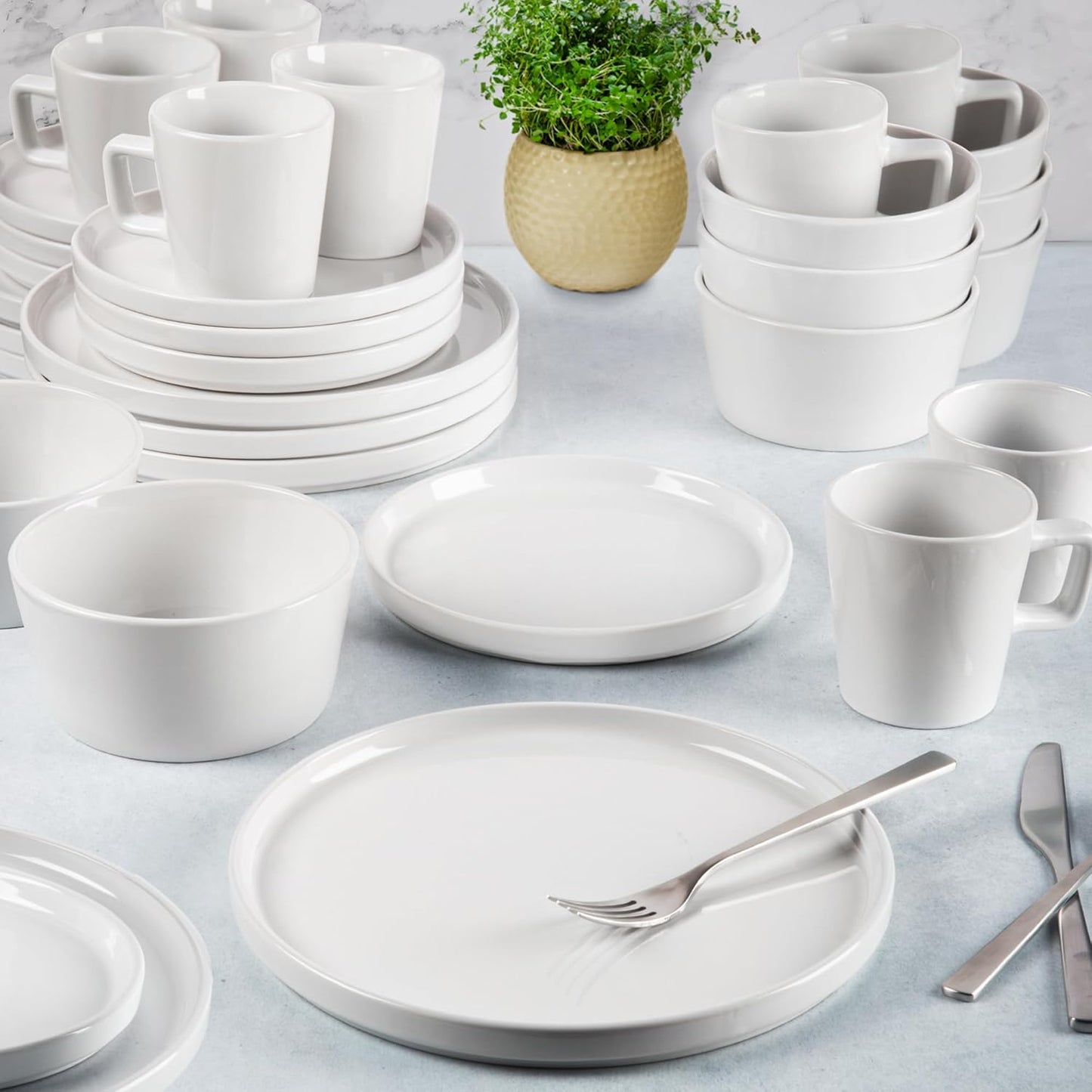 Zulay Kitchen Terra Stoneware 32-Piece Dinnerware Set, Artisanal Ceramic Plates and Bowls Set Crafted at 2300℉ - Service for 8, Frost White