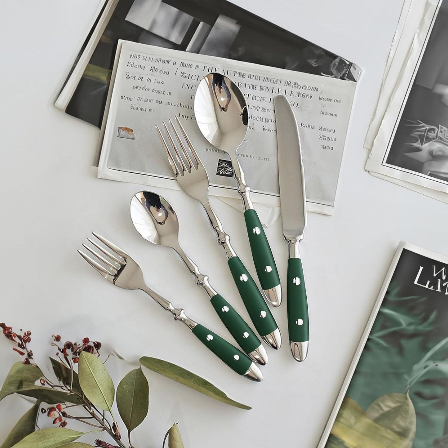 20-Piece Silverware Set, Stainless Steel Flatware Set, Service for 4, Vintage Cutlery Set with Green Bakelite Handle, Mirror Polished | Rustic | Dishwasher Safe
