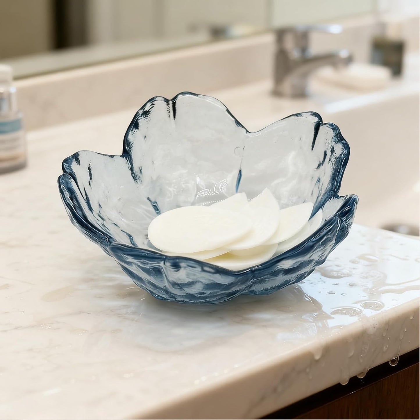 Flower Ring Dish Jewelry Tray, Glass Jewelry Dish Tray, Aesthetic Room Decor Small Trinket Dish, Nightstand Jewlery Ring Holder Dish, Bathroom Jewelry Plate Bowl for Rings Earrings Wife Gift (Blue)