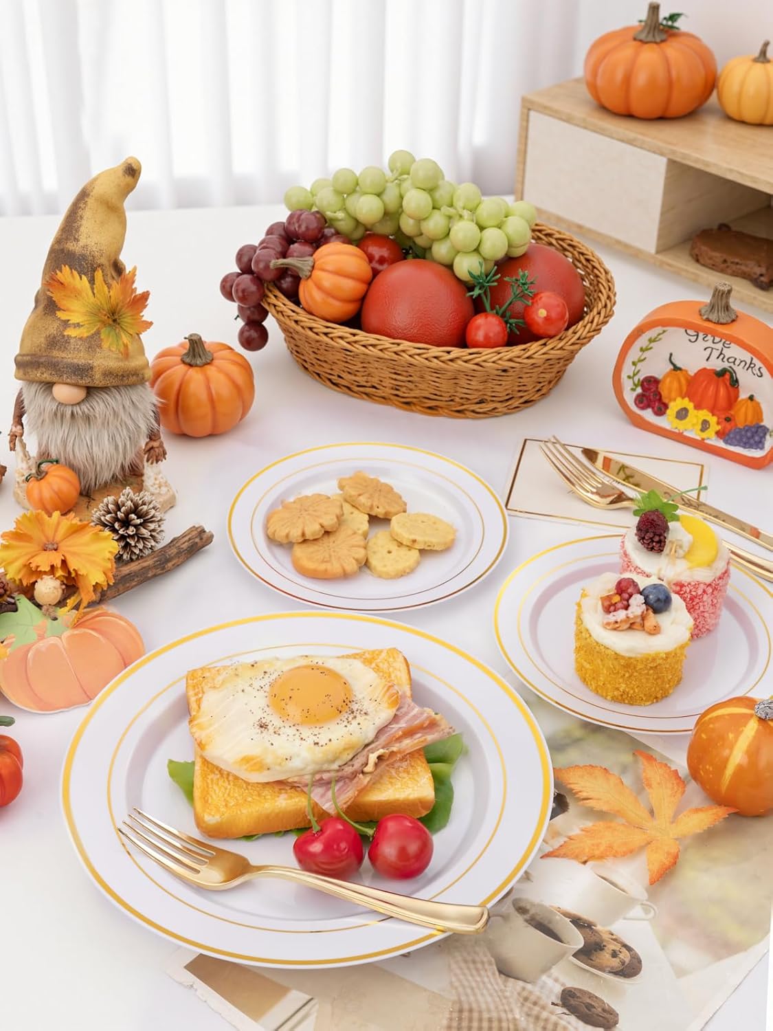 WDF 175PCS White and Gold Plastic Plates - Gold Plates Disposable - 25 Guest Thanksgiving Disposable Dinnerware Sets Include 50 Plate, 25 Cutlery, 25 Napkins and 25 Cups for Party/Thanksgiving/Wedding