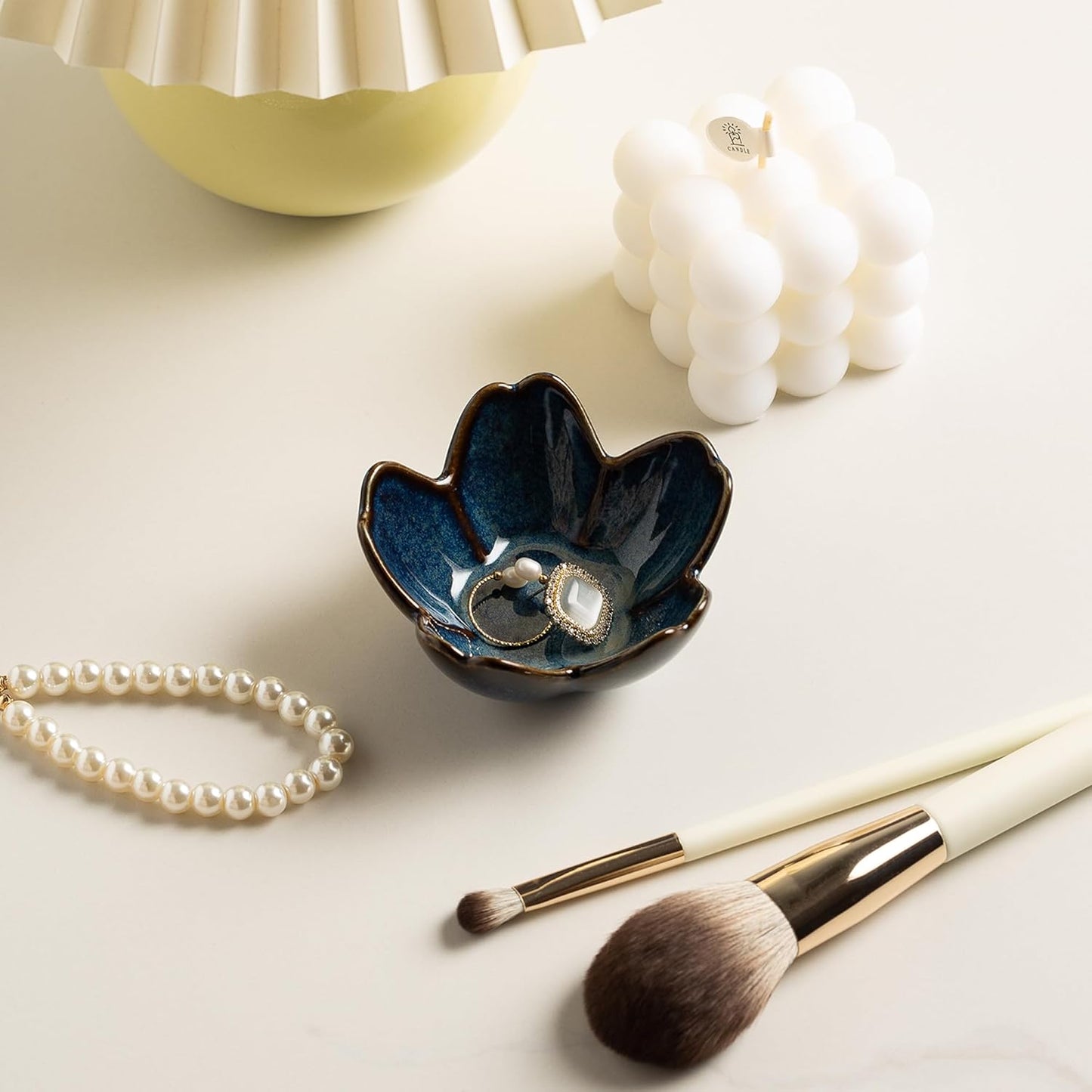 Flower Ring Holder Dish, Ceramic Jewelry Tray Dish, Small Trinket Dish, Jewelry Plate Bowl, Cute Jewlery Ring Holder Dish, Aesthetic Room Decor, Christmas Birthday Gifts for Women, 1 pack (blue)