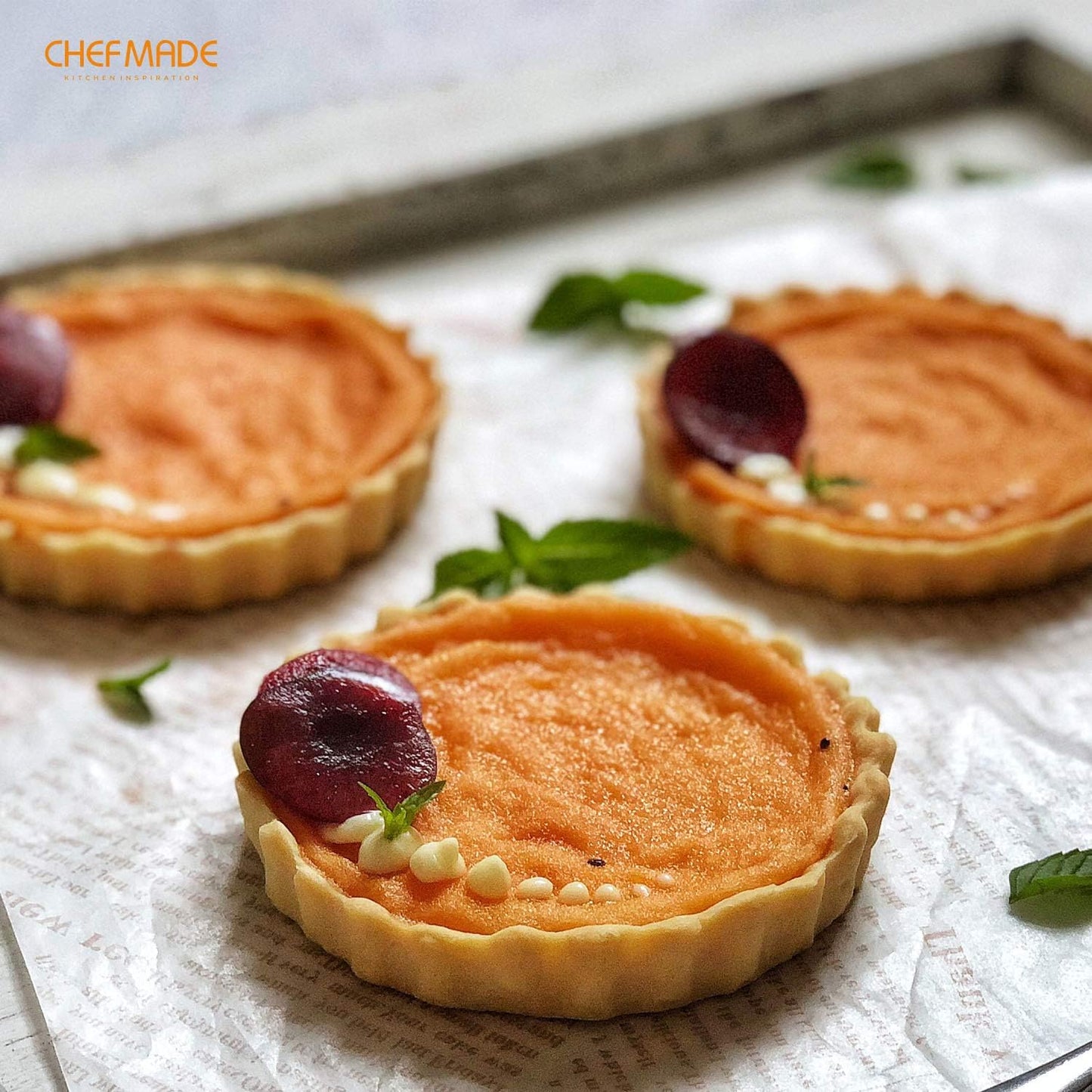 CHEFMADE Mini Tart Pan Set, 4-Inch 4Pcs with Removable Loose Bottom Non-Stick Round Quiche Bakeware for Oven and Instant Pot Baking (Champagne Gold)