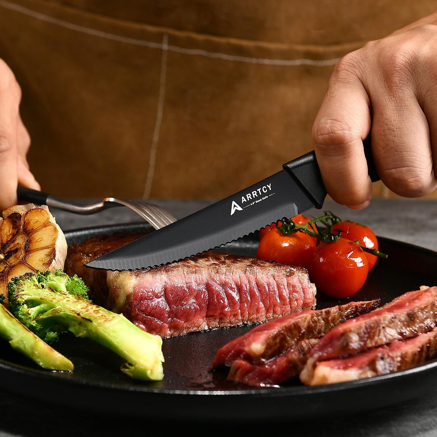 Steak Knives Set of 6;4.5 Inch German Stainless Steel Serrated Steak Knives with Ergonomic Anti-Slip Handles, Dishwasher Safe, Elegant Gift for Holidays (Black)