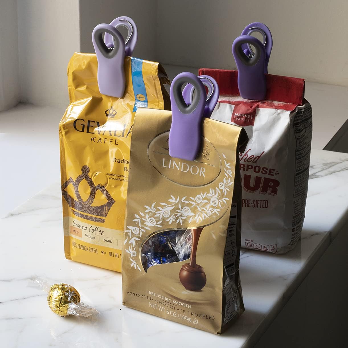 COOK WITH COLOR Magnet Bag Clips - Chip Clips, Food Storage with Airtight Seal Grip for Bread, Snack and Food Bags (Lavender, Pack of 20)