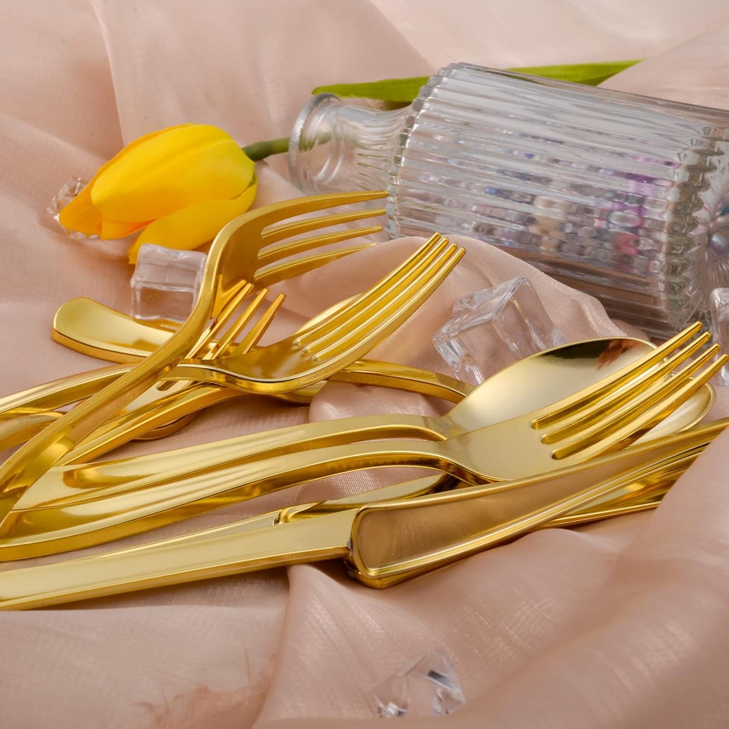 Pre Rolled Gold Plastic Cutlery - Gold Disposable Plastic Silverware, 100 Pack Wrapped Silverware, Disposable Utensils with 100 Forks 100 Knives 100 Spoons 100 Dinner Napkins for Party