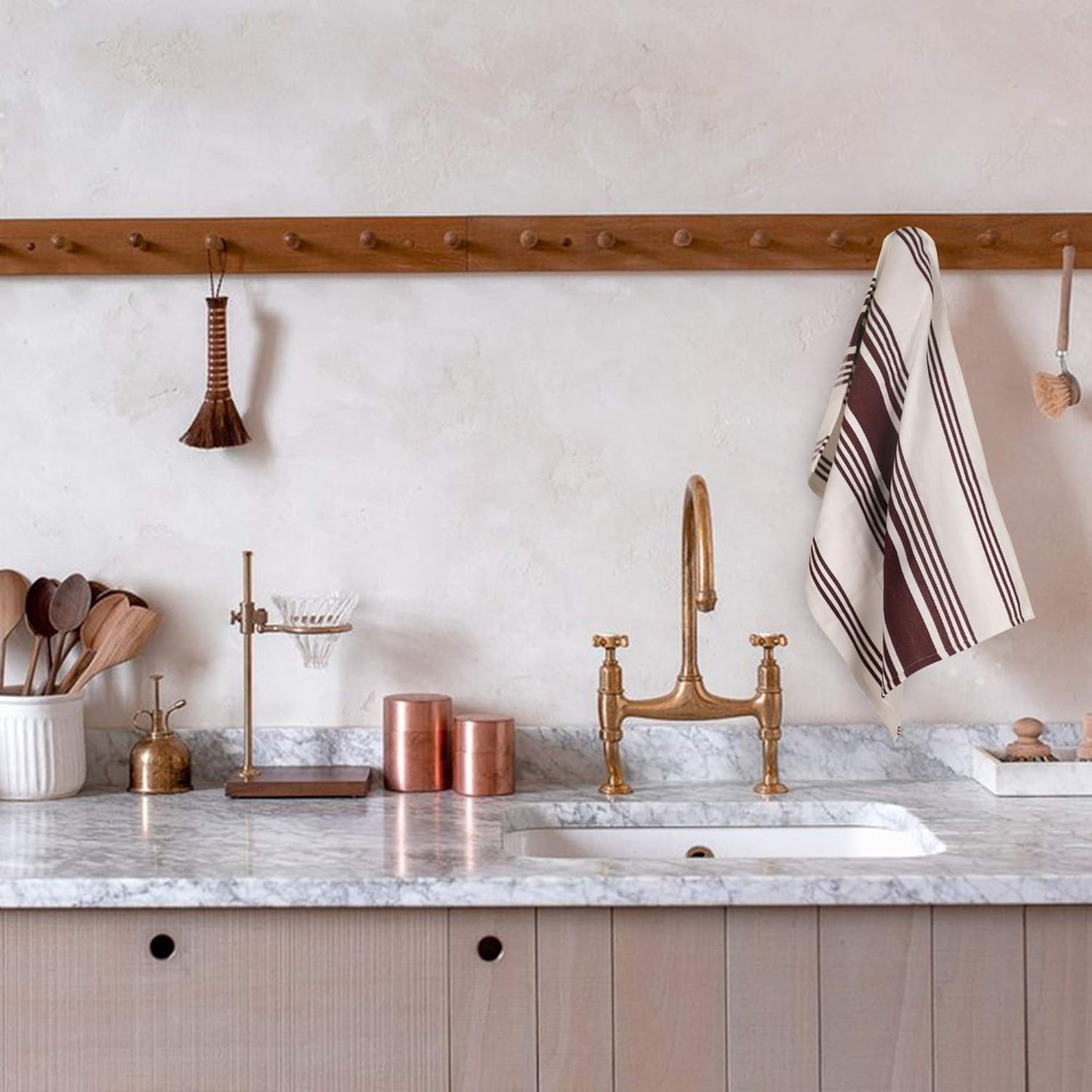 Urban Villa Kitchen Towels 100% Cotton Pack of 6, Highly Absorbent Quick Drying Super Soft Premium Dish Towels for Kitchen with Hanging Loop Hand & Tea Towels - 20x30 Inch, (Wine & White, Striped)