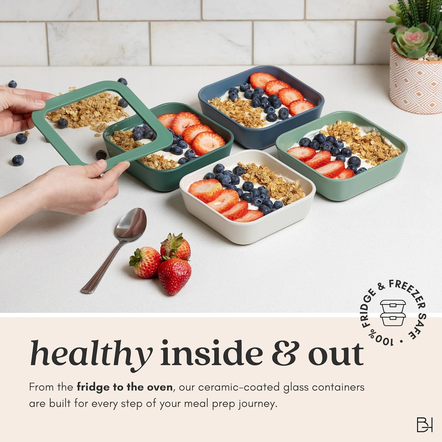 Ceramic Coated Glass Food Storage Container | No PTFE, PFOA, PFAS, and BPA | Reusable Non Toxic Meal Prep Container with Glass Lid | Easy To Store | 5 Cup Square [Smoke]