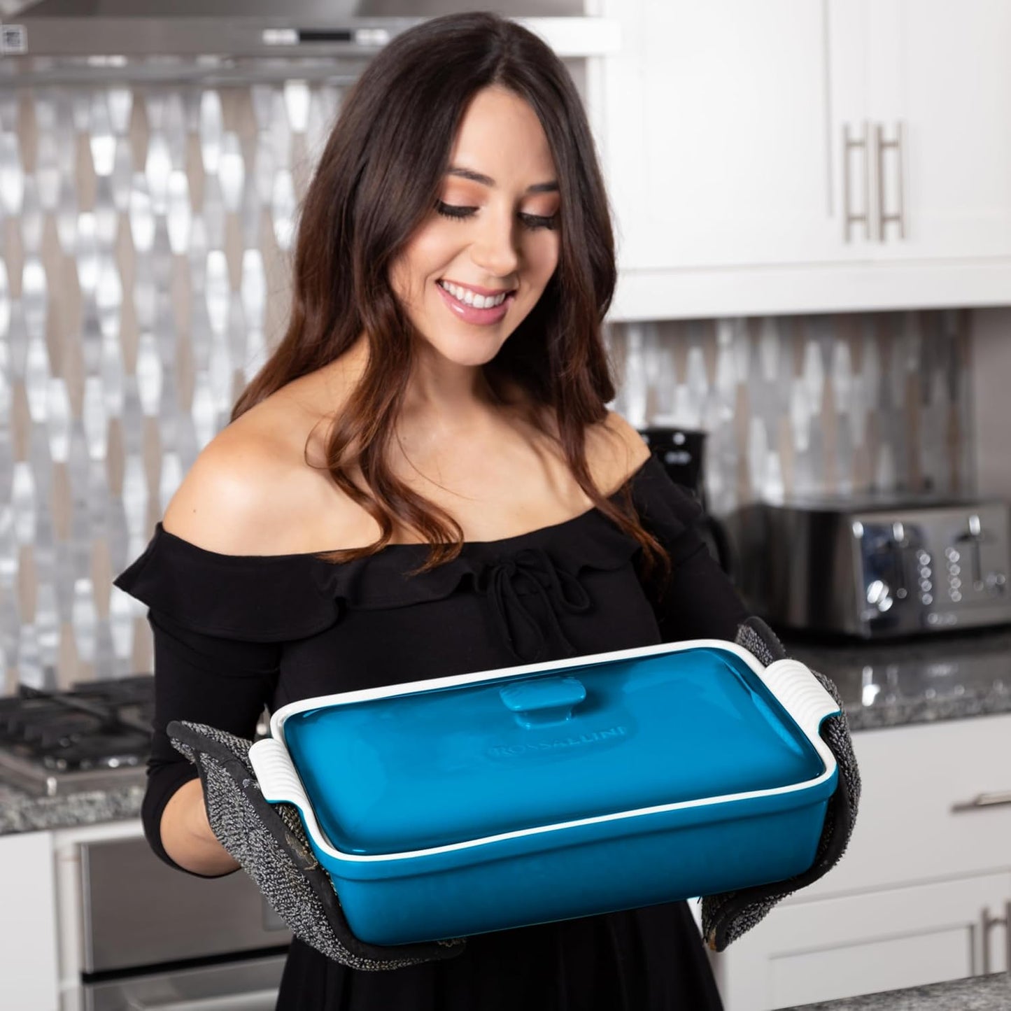 Stoneware Casserole Dish Bakeware Set with Lid, Covered Rectangular Dinnerware, Extra Large 4.23 Quart, 13 by 9 Inch, Ocean Blue