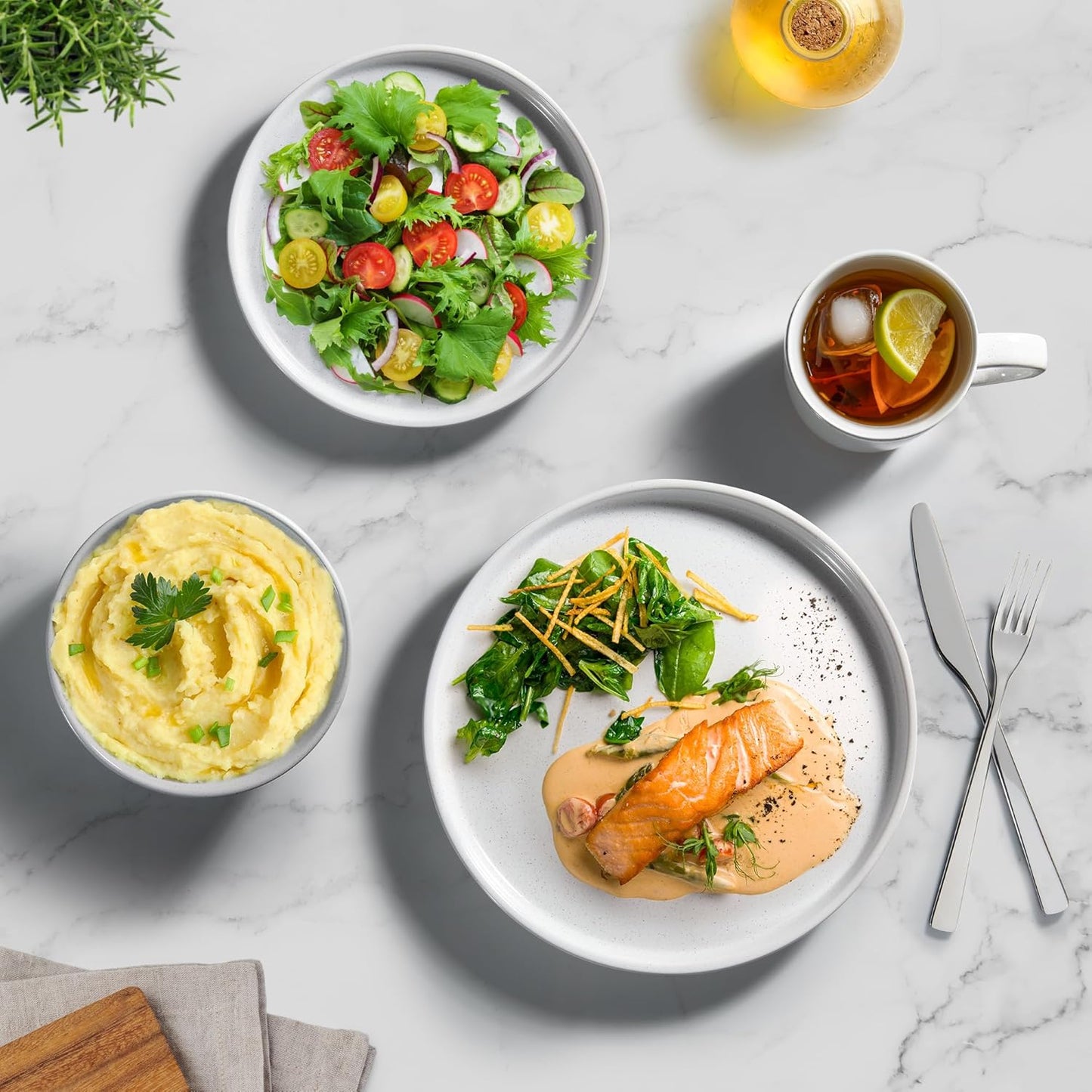 Zulay Kitchen Terra Stoneware Dinnerware Set, Artisanal Ceramic Plates and Bowls Set Crafted at 2300℉ - Service for 4, Speckled White