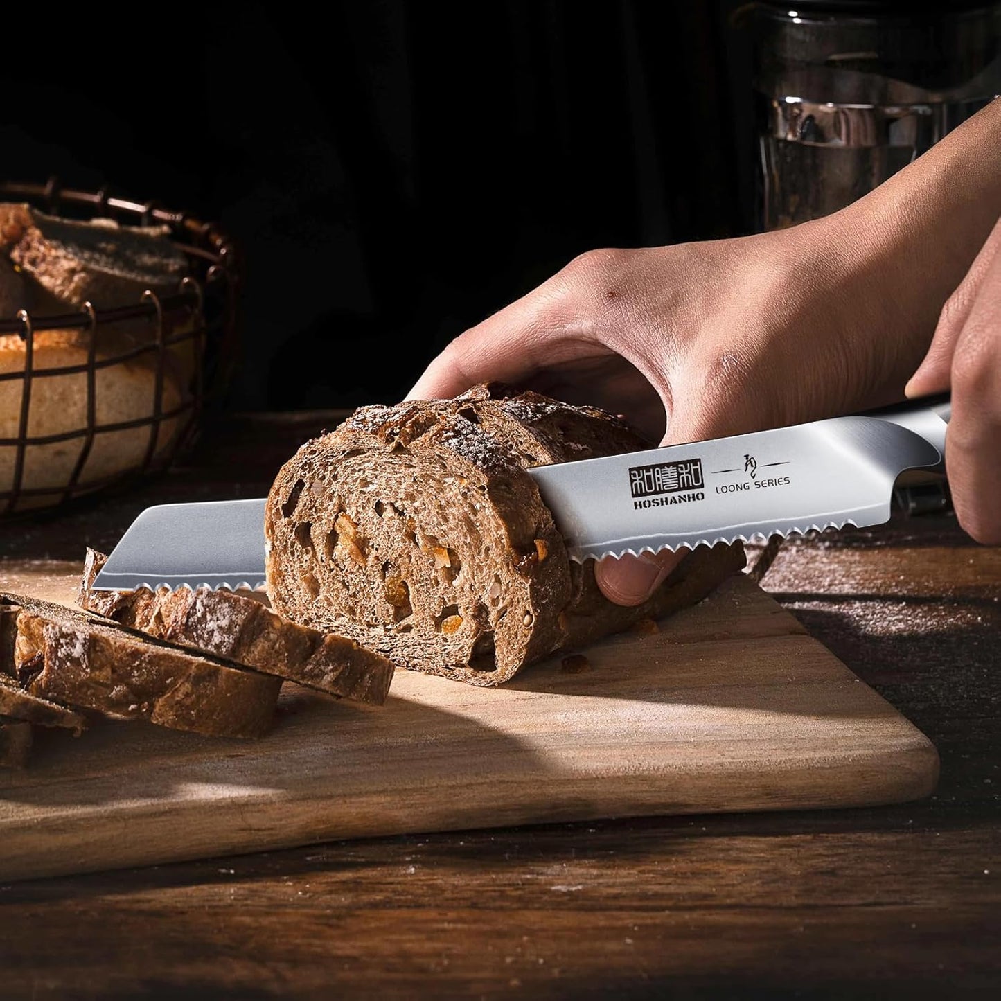 HOSHANHO Bread Knife 10 inch, Japanese High Carbon Stainless Steel Serrated Bread Knives, Professional Bread Cutting Knife for Homemade Bread