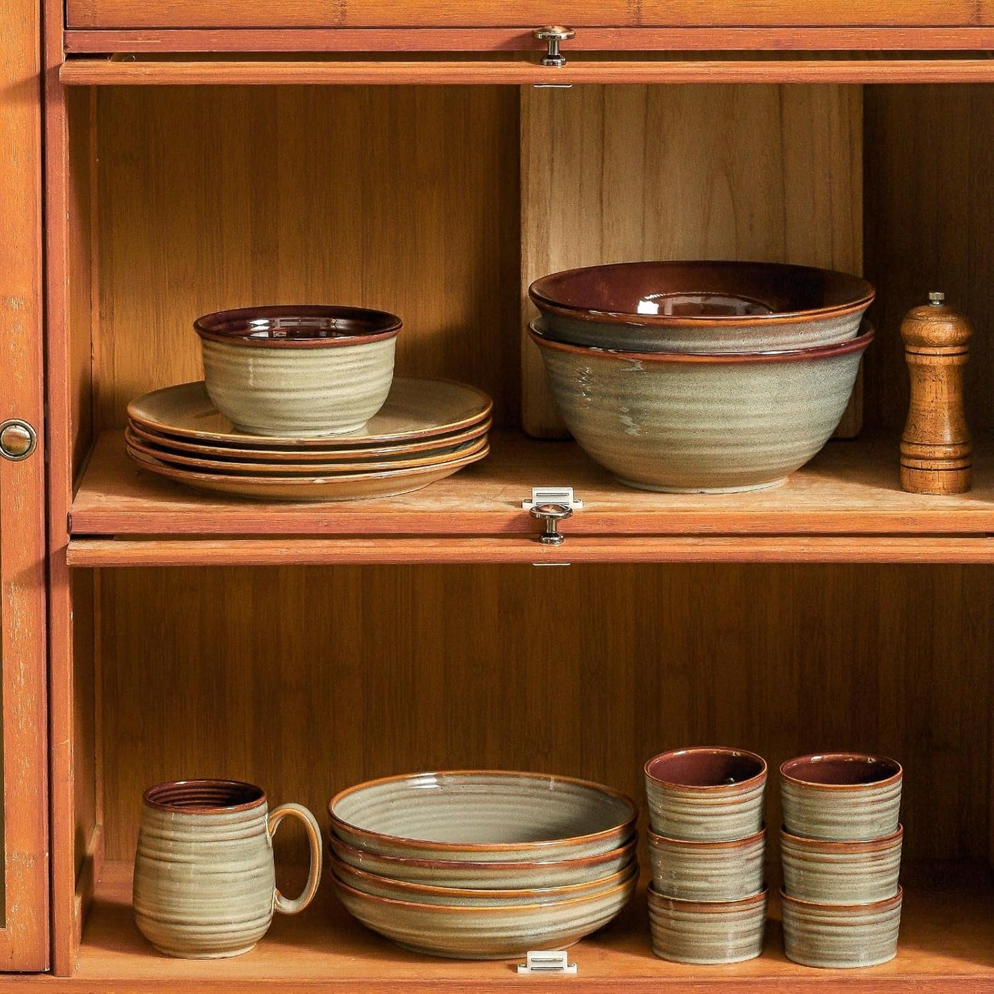 Hasense Pasta Bowls Set of 4, 32 Ounce Ceramic Serving Bowls for Kitchen, 8.7 Inch Shallow Serving Dishes for Salad, Pasta, Soup, Dishwasher & Microwave Safe, Light Grey