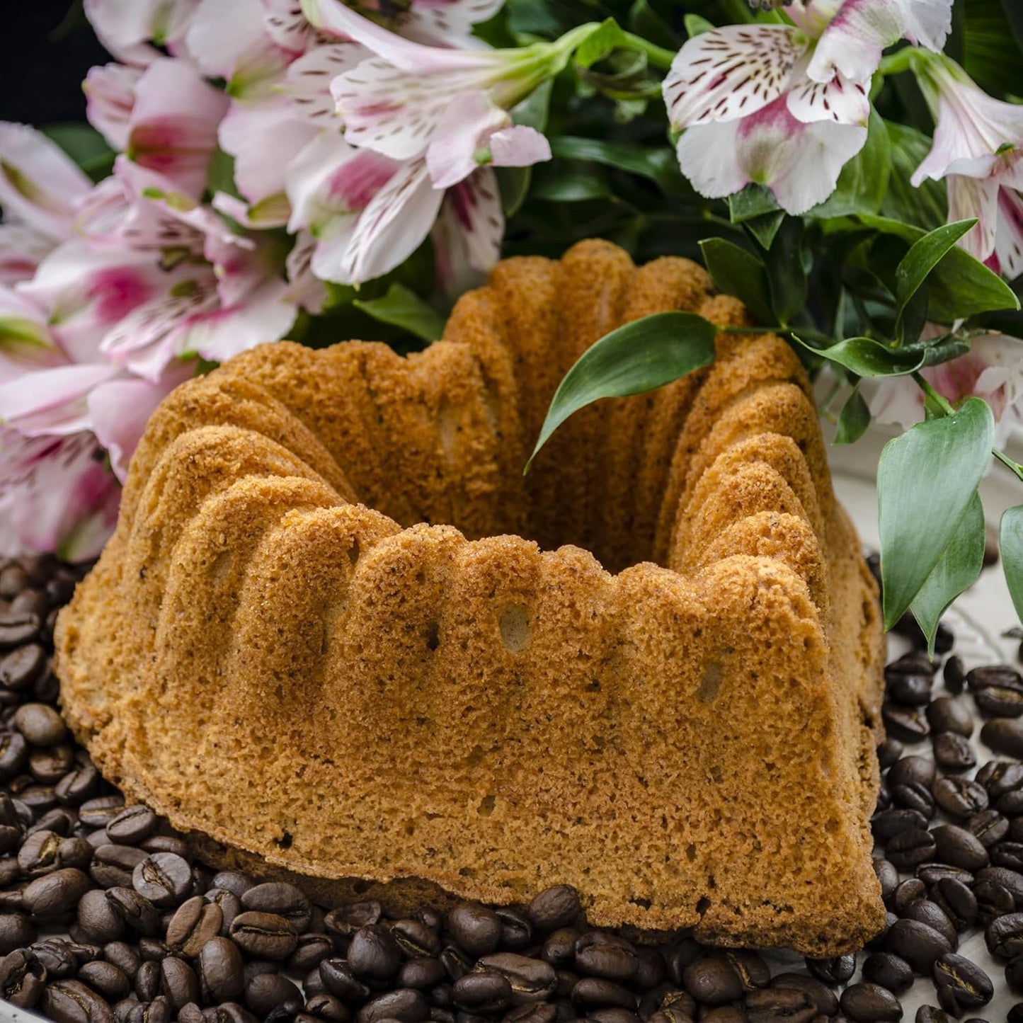 Kundalini Heart Shaped Cake Pan, 2PCS 9 Inch Heart Fluted Tube Cake Pans, Nonstick Silicone Cake Molds for Making Wedding, Valentine's Day and Family Cakes