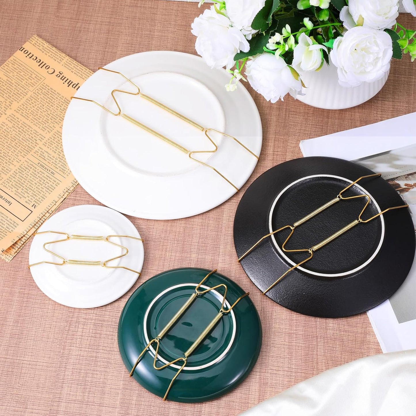 24 Pieces Invisible Wall Plate Hangers 4/6/8/10 Inches Invisible Decorative Wire Plate Holders, Stainless Steel Plates Wall Hanger, Dish Display Holder, with 24 Pieces Hangers Hook and Nails, Gold